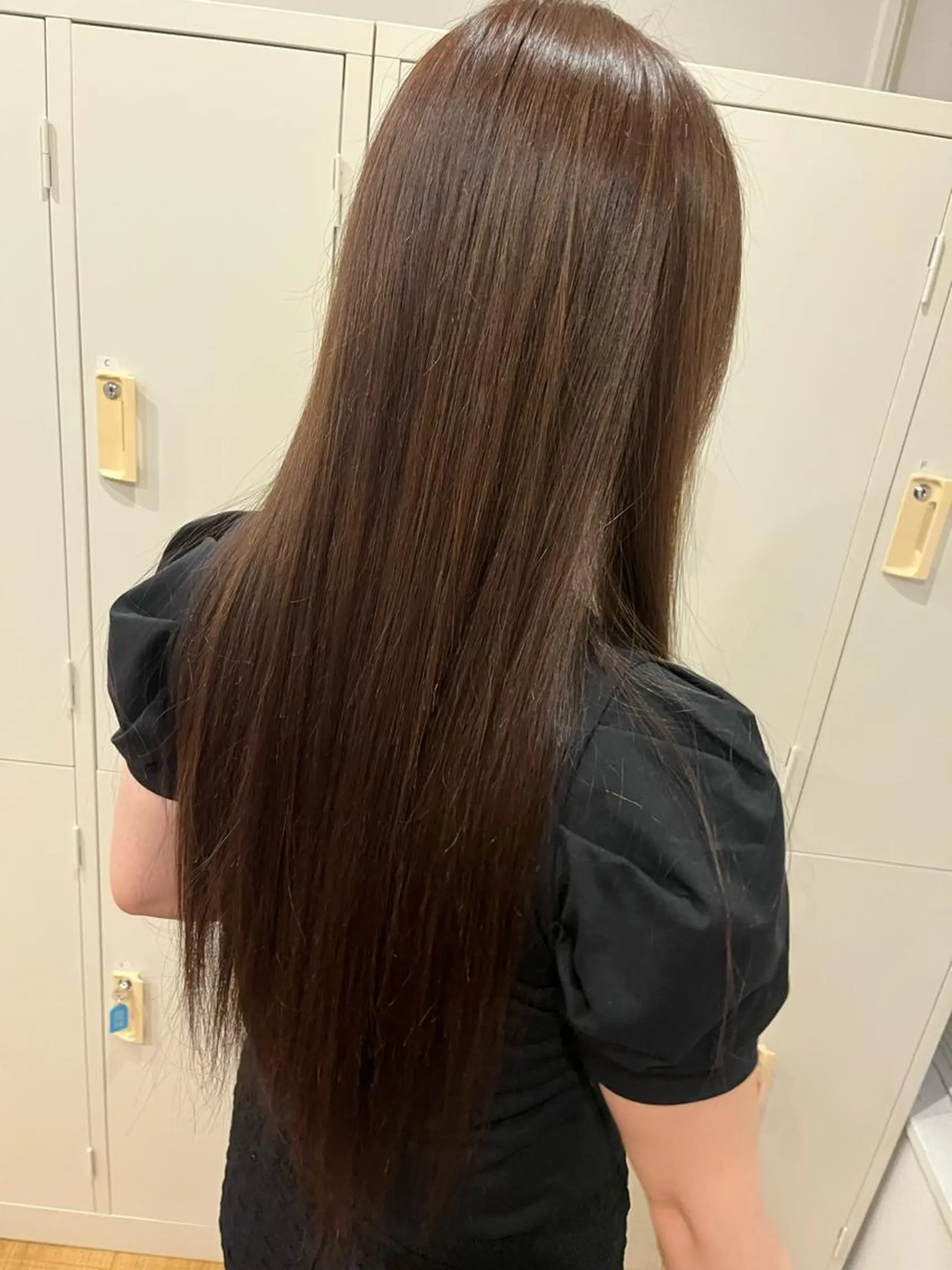 カラー 藤原 智恵のヘアスタイル