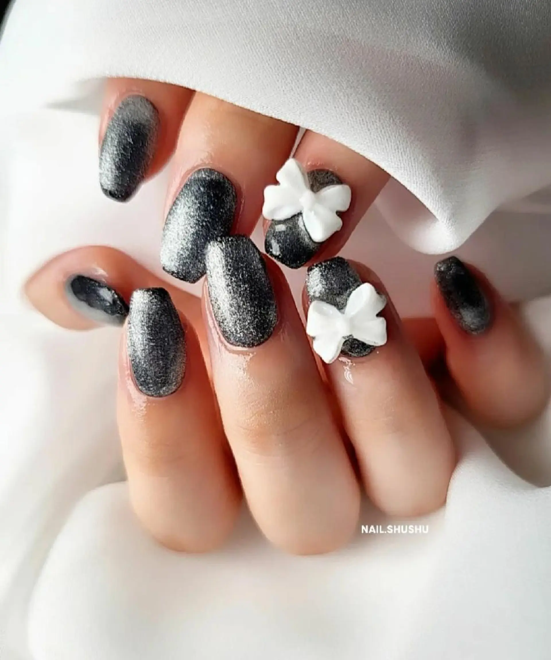 ネイル 持ち込み ニュアンスネイル ワンカラーネイル シンプルネイル 春ネイル 3dパーツ/流行り 👧shushu❤️のネイルデザイン