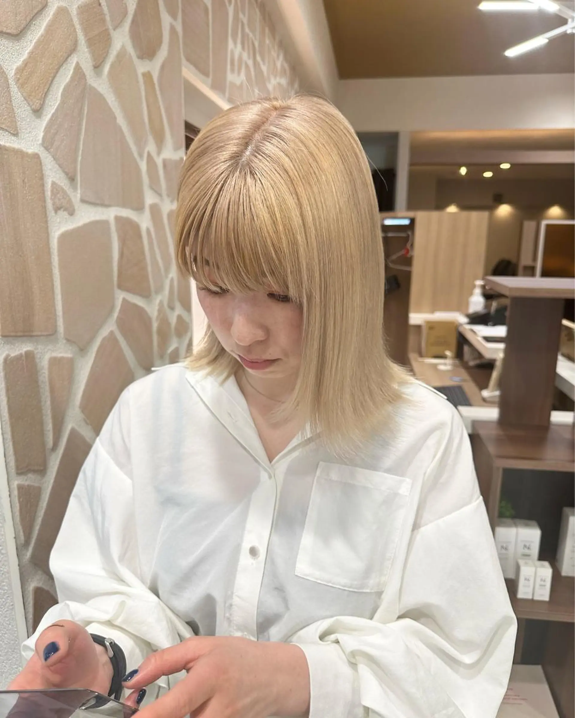 ミディアム カラー ブリーチ MONIQA所属・🐲RYUKI メンズブリーチのヘアスタイル