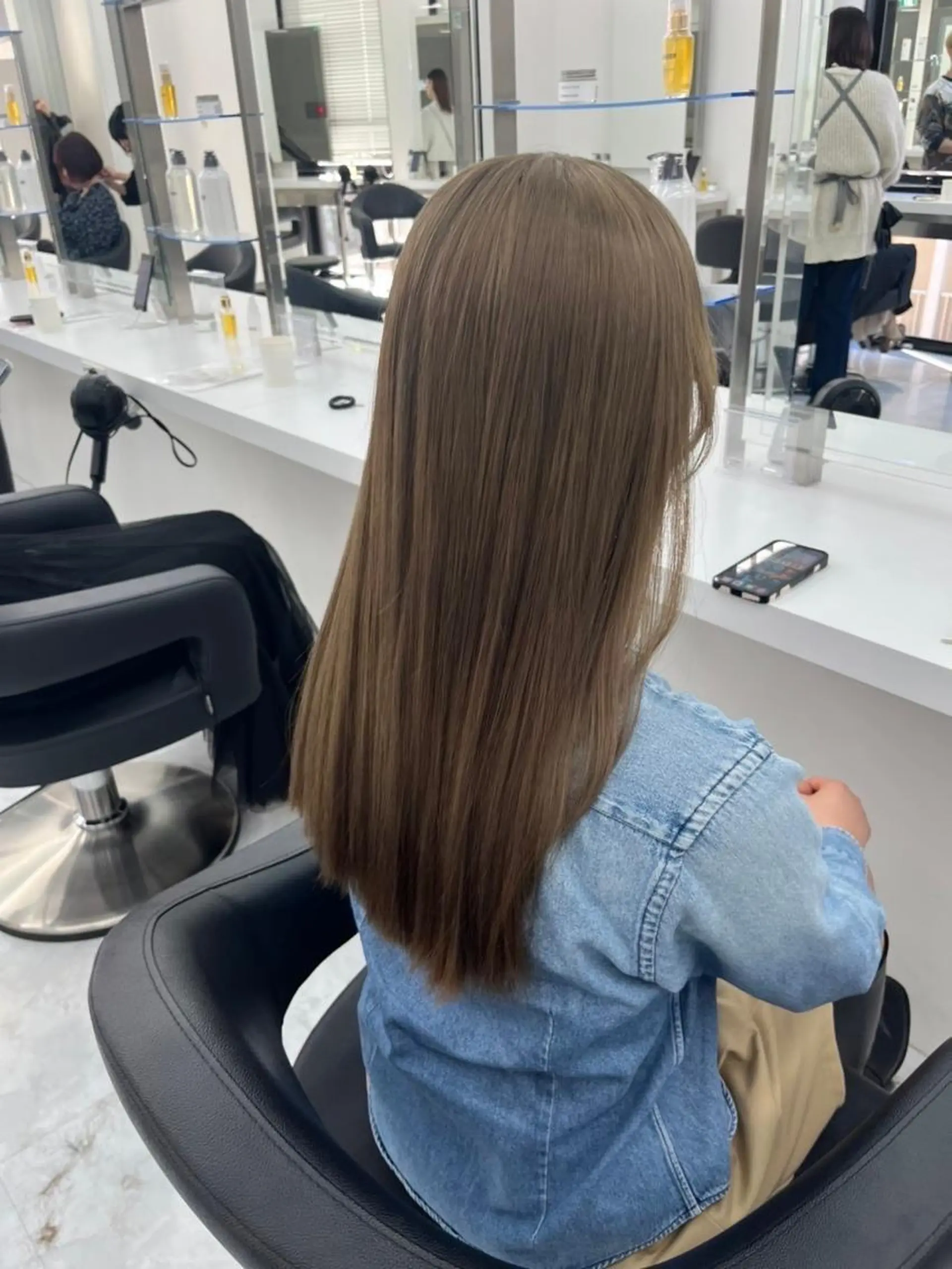 カラー 透明感☘️赤み消し カラー☘️横浜美容室のヘアスタイル