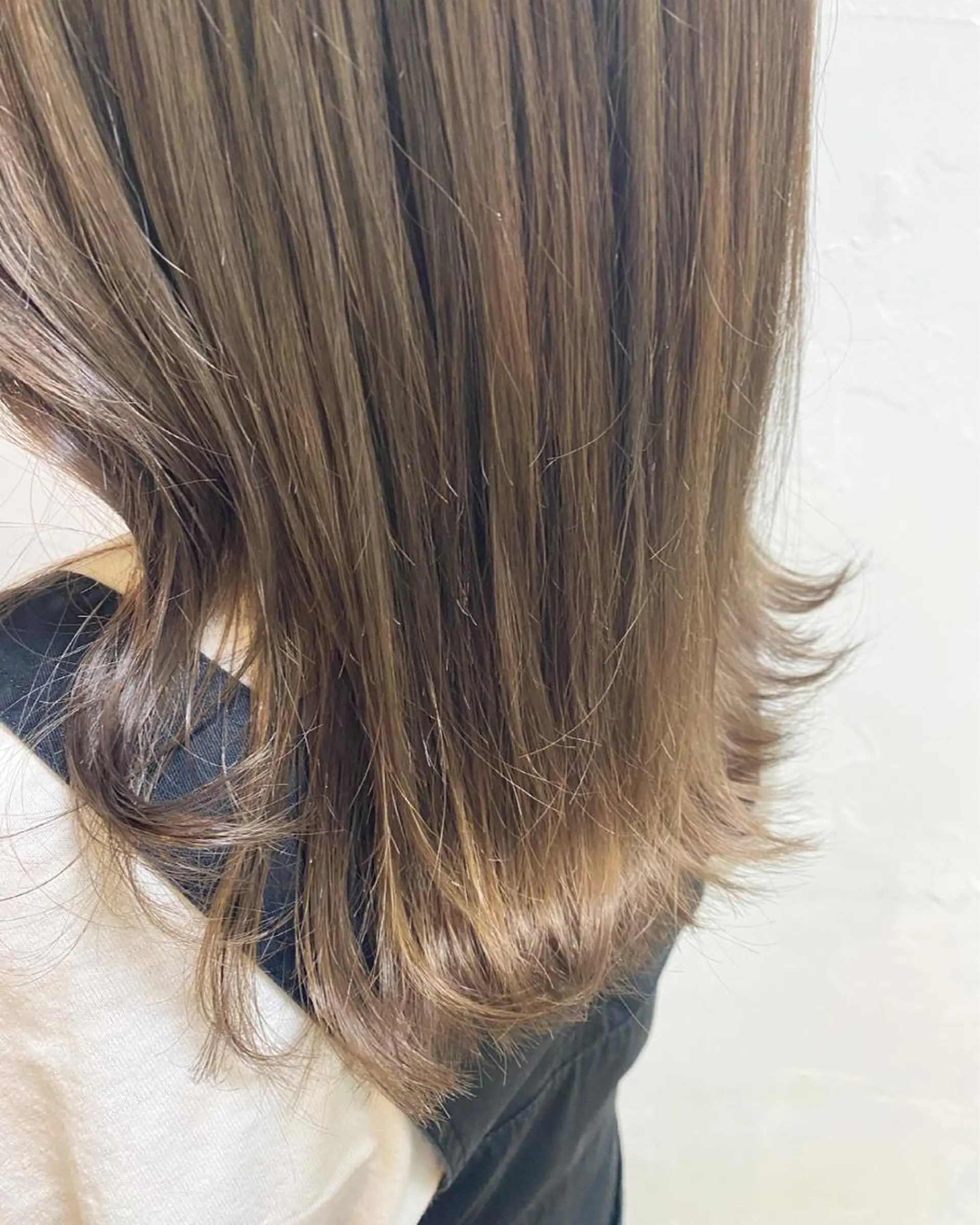 ミディアム カラー ベージュカラー オレンジ 金山/レイヤー カット/Hikariのヘアスタイル