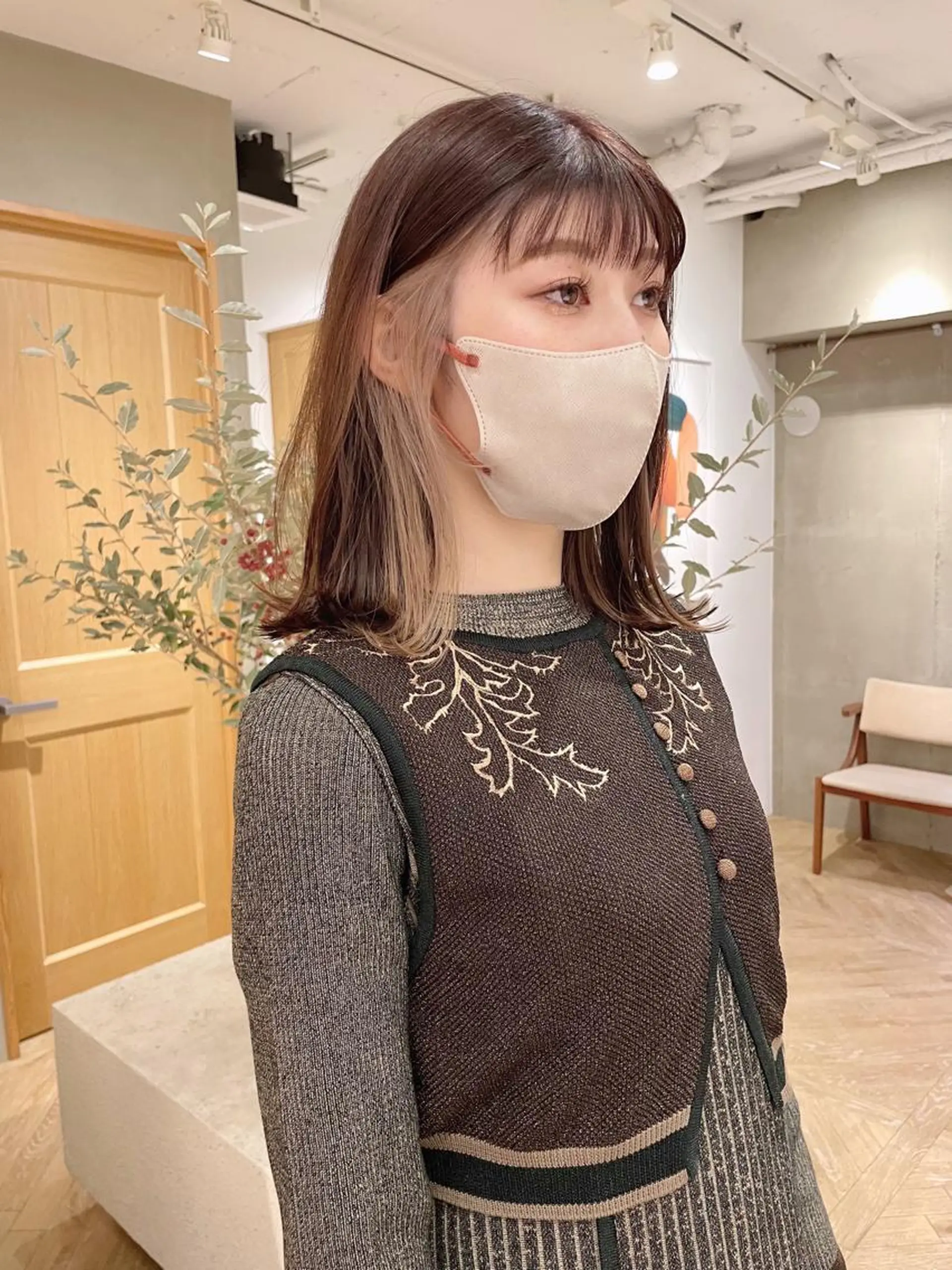 ミディアム カラー アッシュ ブリーチ ケアブリーチ ダブルカラー イヤリングカラー ヘアカラー トリートメント ボブ/レイヤー 🌟梅田盛一🌟のヘアスタイル