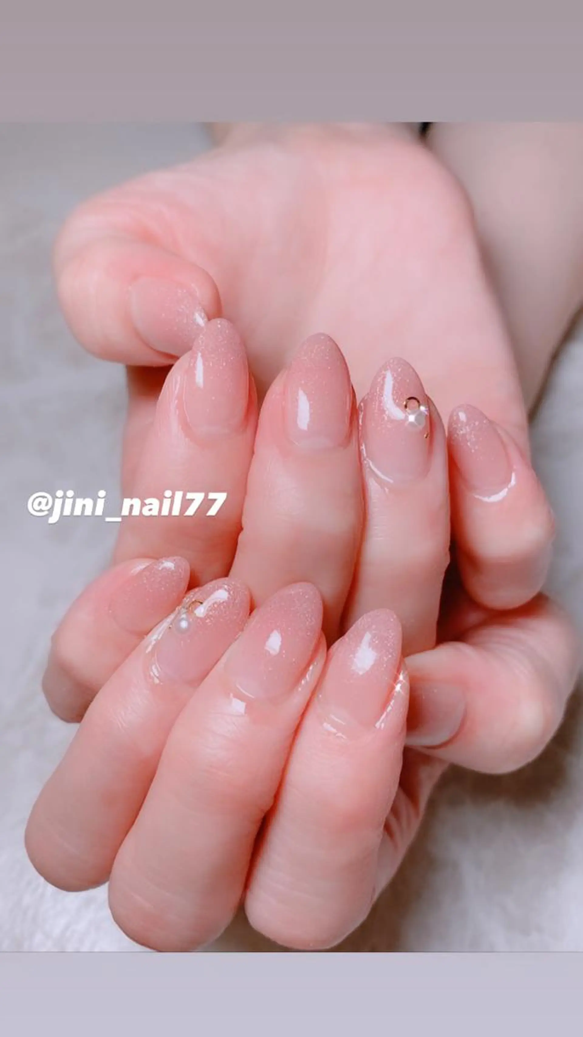 ネイル JINI NAIL所属・ジニ ネイルのネイルデザイン