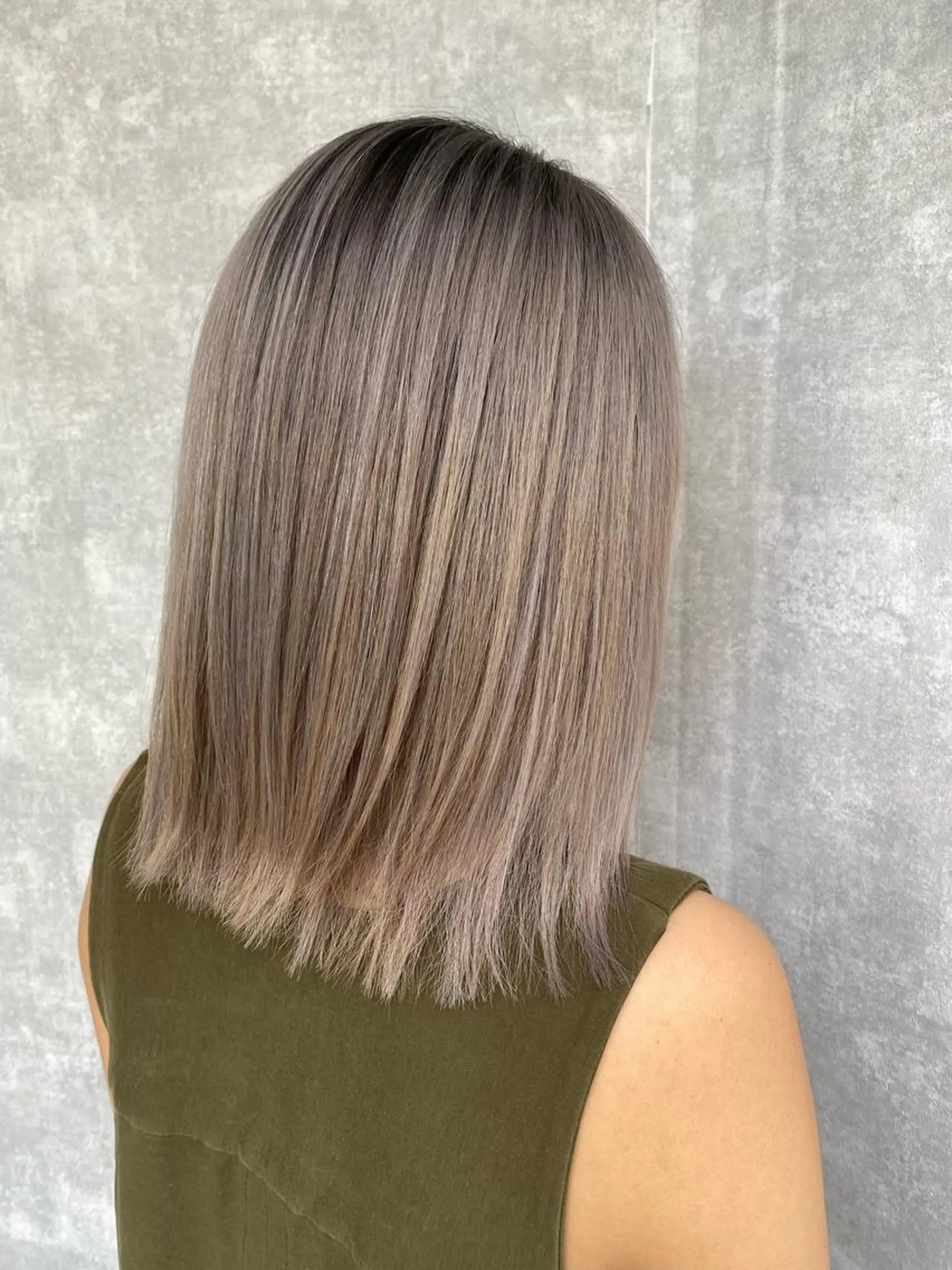 ミディアム カラー ヘアカラー トリートメント 入江 允のヘアスタイル