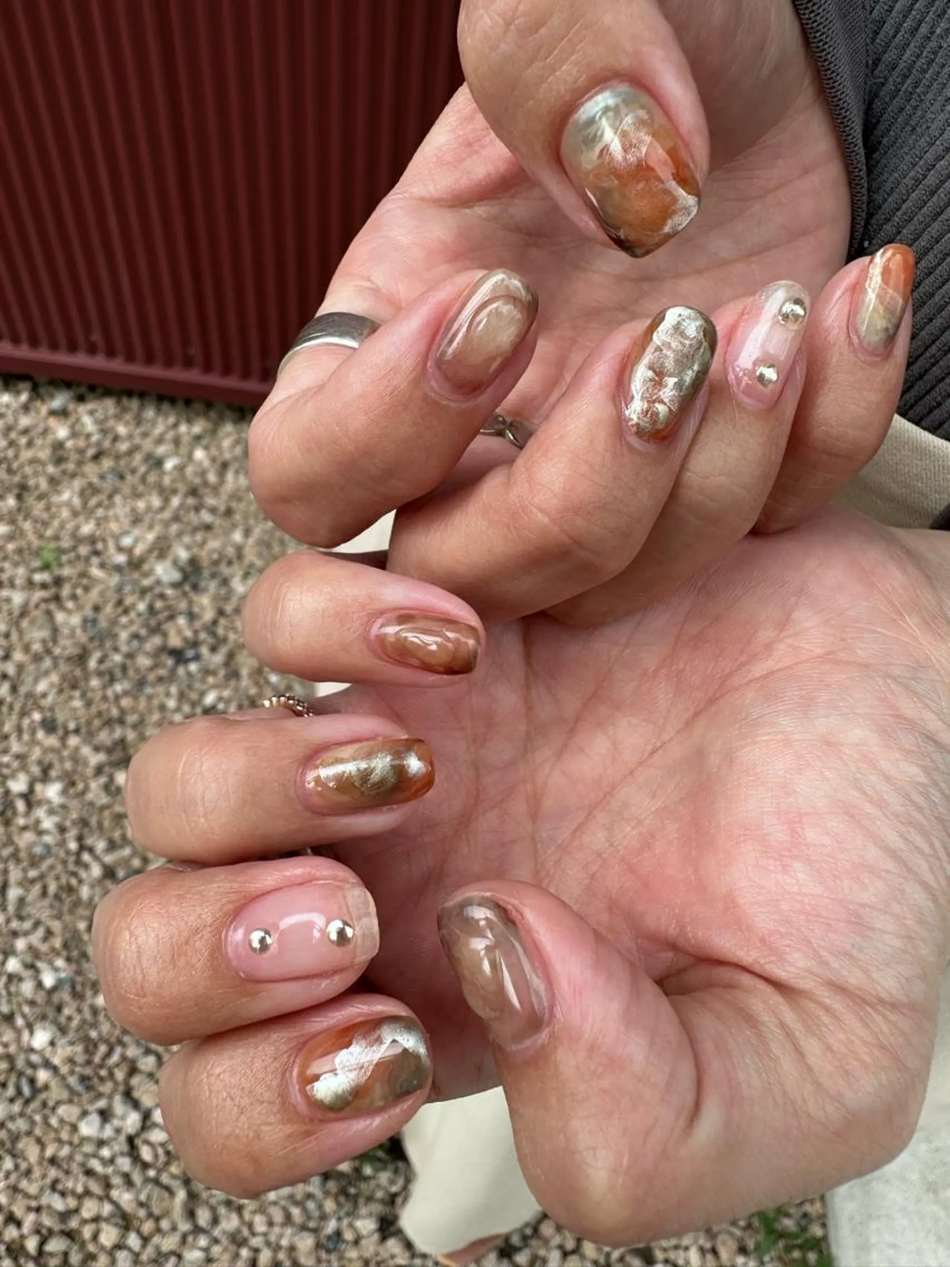 ネイル ニュアンスネイル ハンドネイル ハンドケア Atelier Ariのネイルデザイン