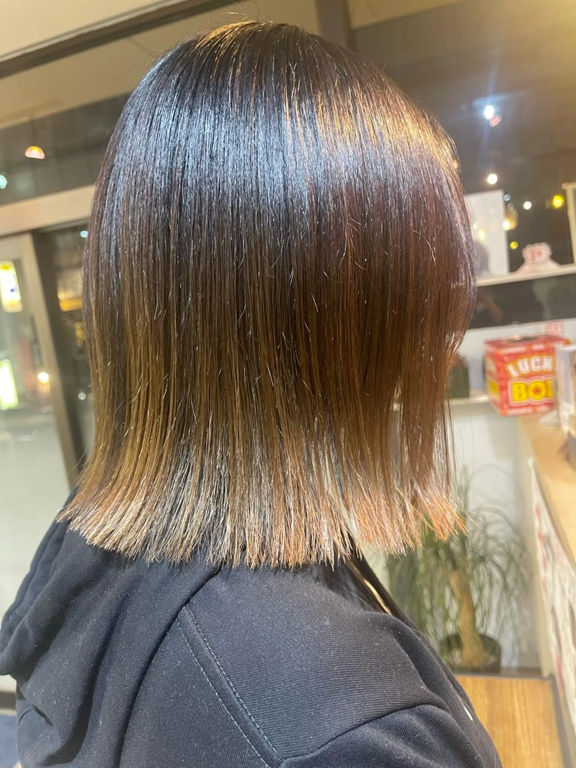 ミディアム 米元 春奈のヘアスタイル