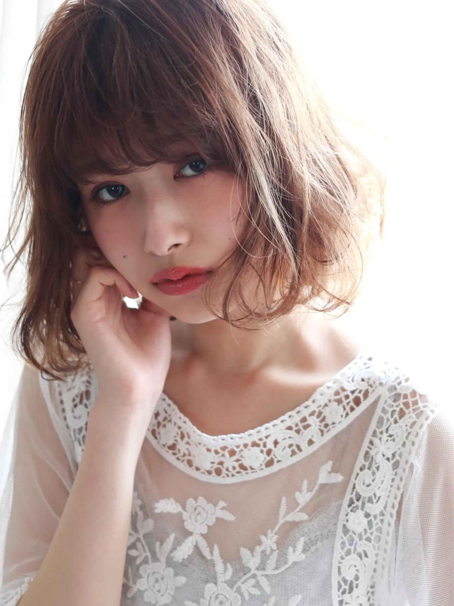 ミディアム ボブ アンブレラカラー💫 フェイスフレーミングのヘアスタイル