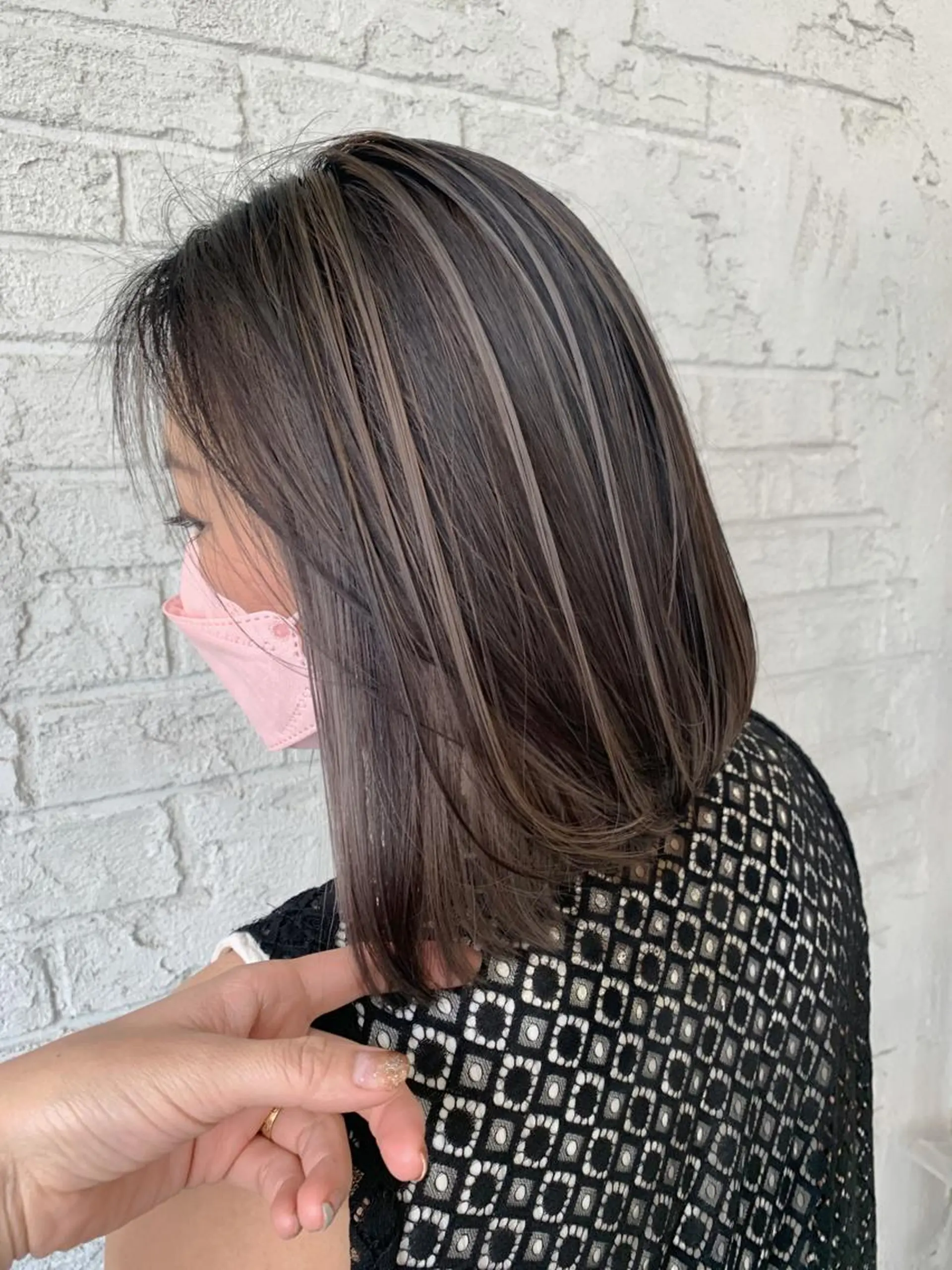 ミディアム カラー ハイライトカラー インナーカラー ハイライト ハイライトカラー＆ ダブルカラー　田口のヘアスタイル