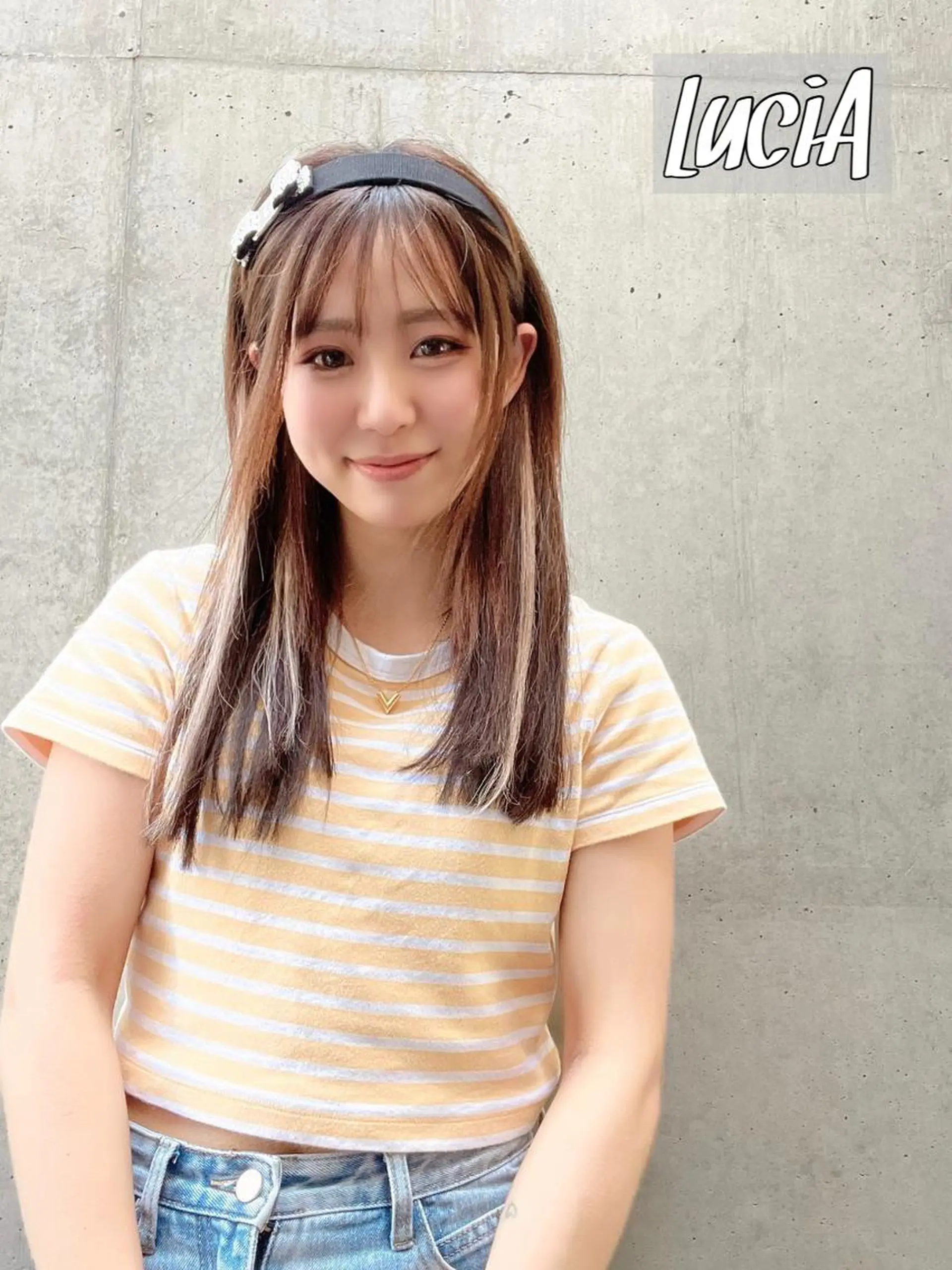 ロング LuciA/エクステ カラーのヘアスタイル