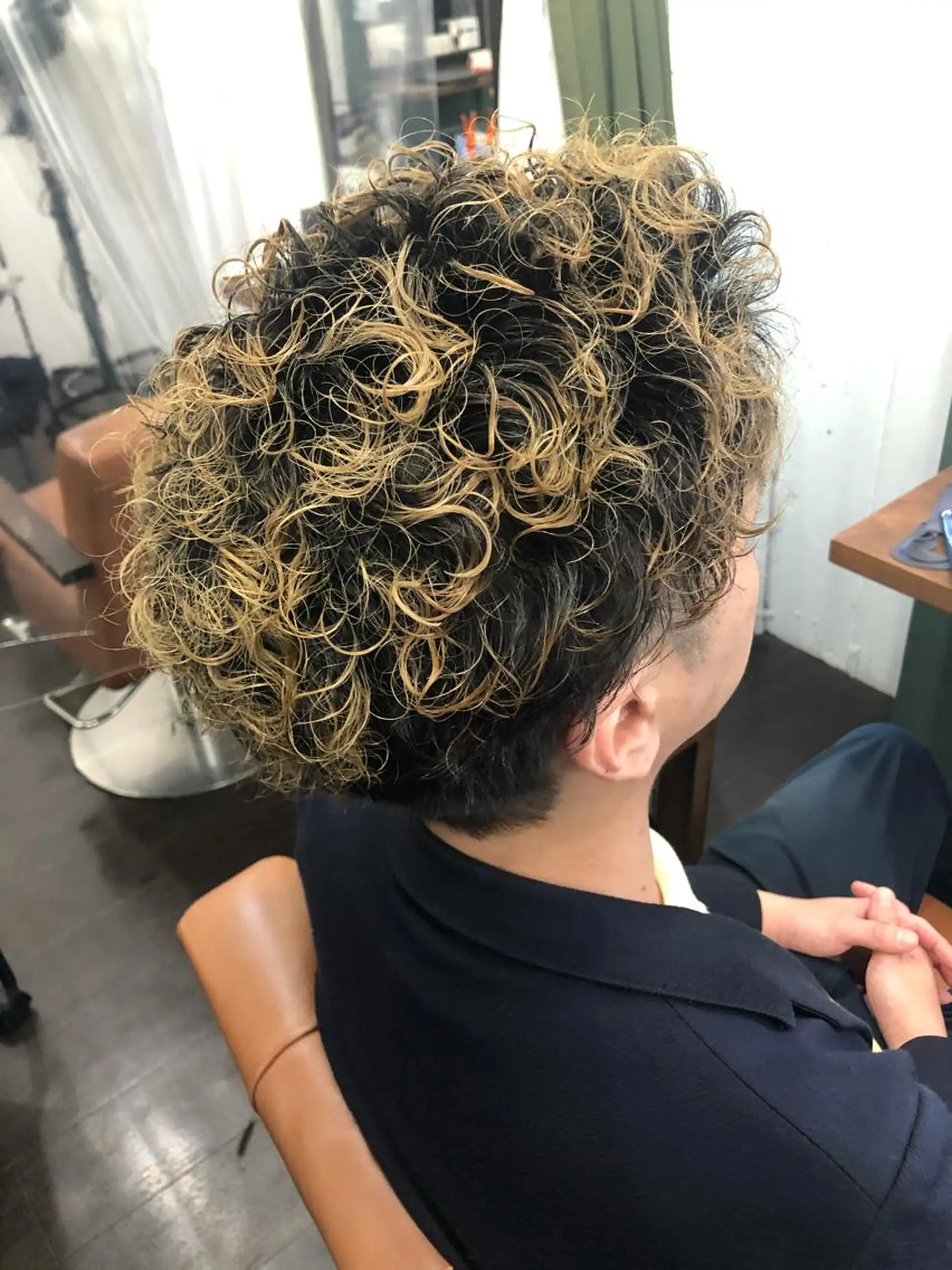 ショート パーマ 竹下 了史のヘアスタイル