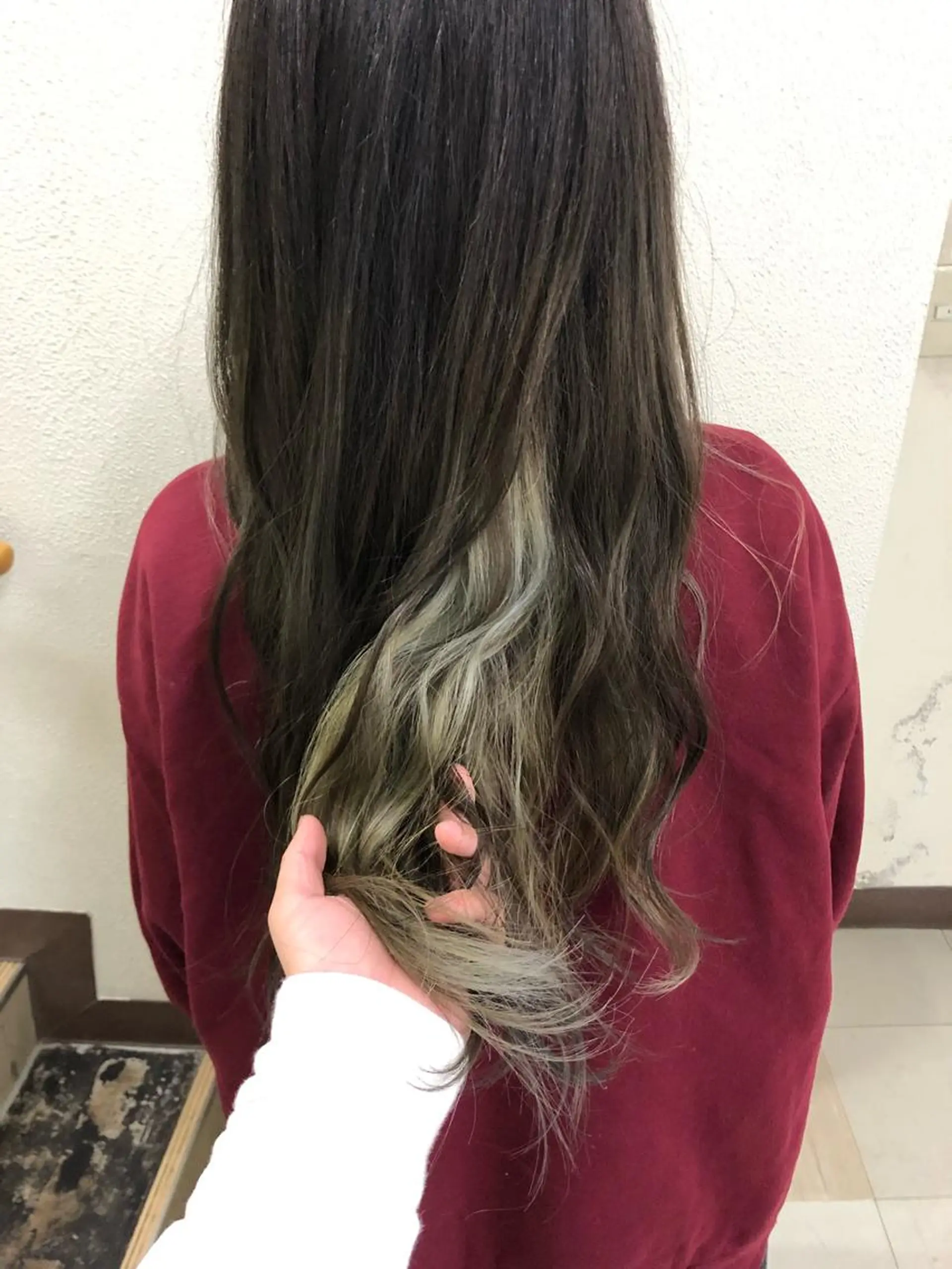 ロング カラー アッシュ インナーカラー 永井 悠大のヘアスタイル