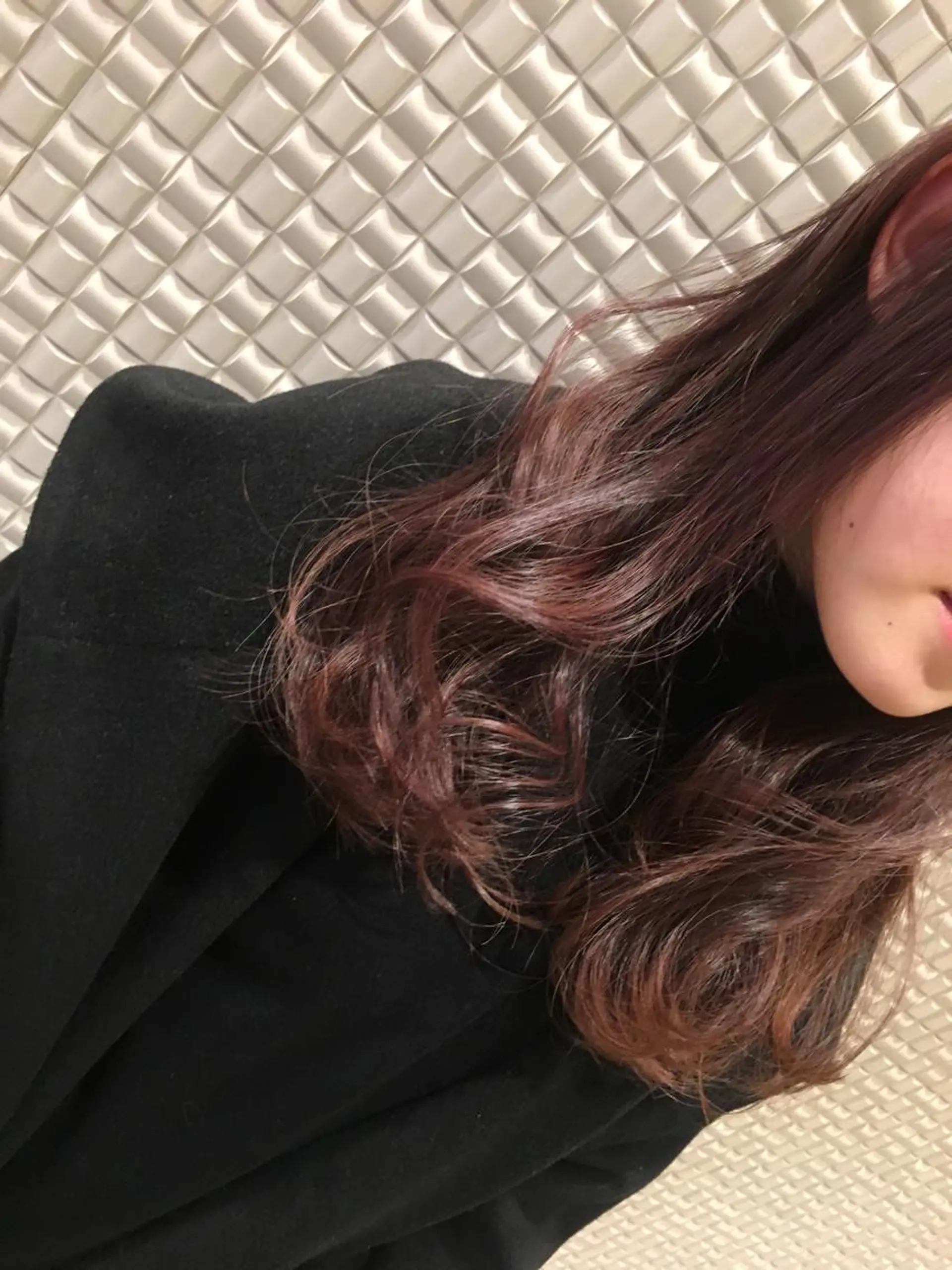 ミディアム セミロング ロング カラー レッドカラー バイオレットカラー scene.池袋所属・scene. haraのヘアスタイル