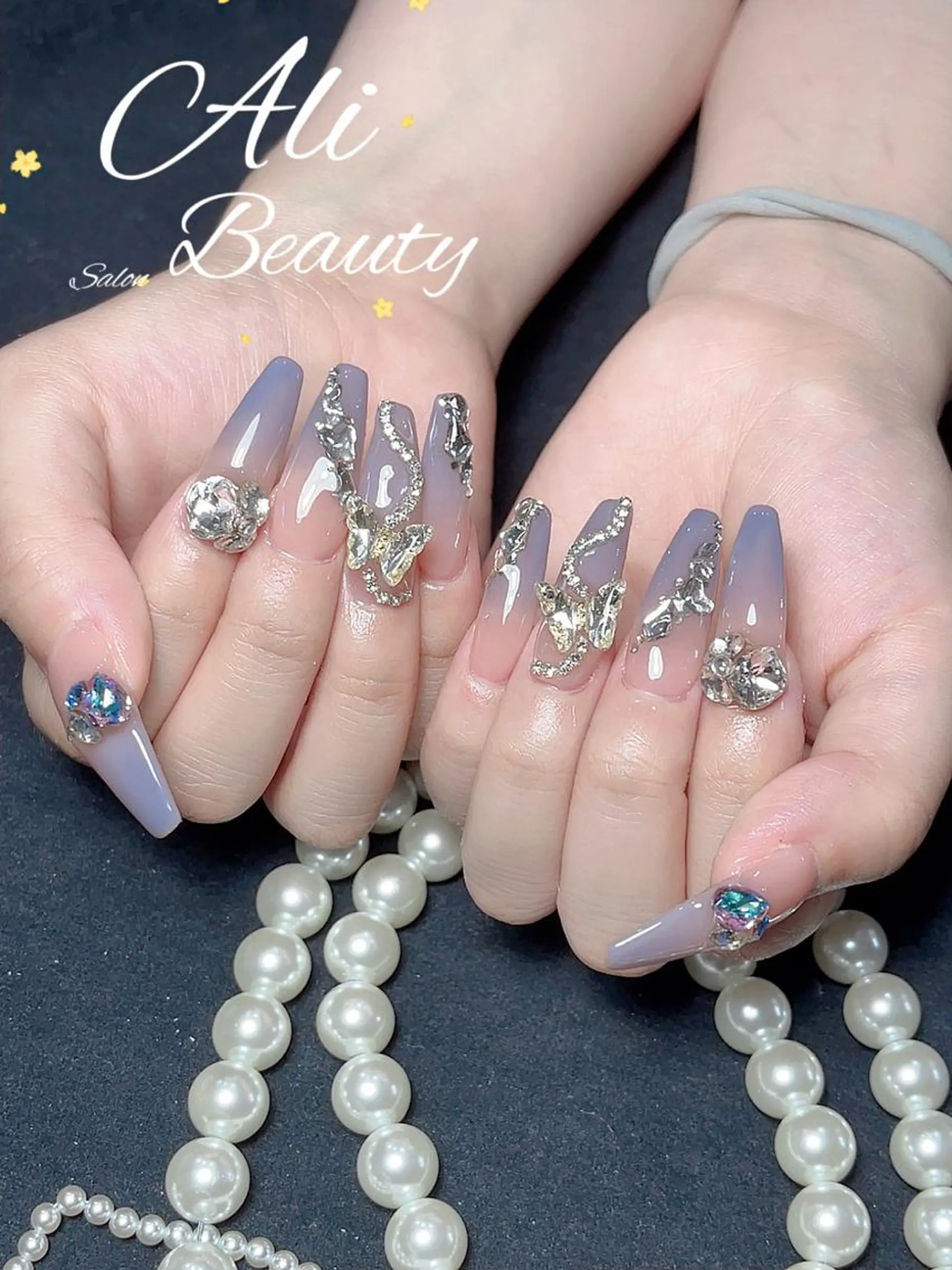 ネイル Ali 新小岩 ネイル専門のネイルデザイン