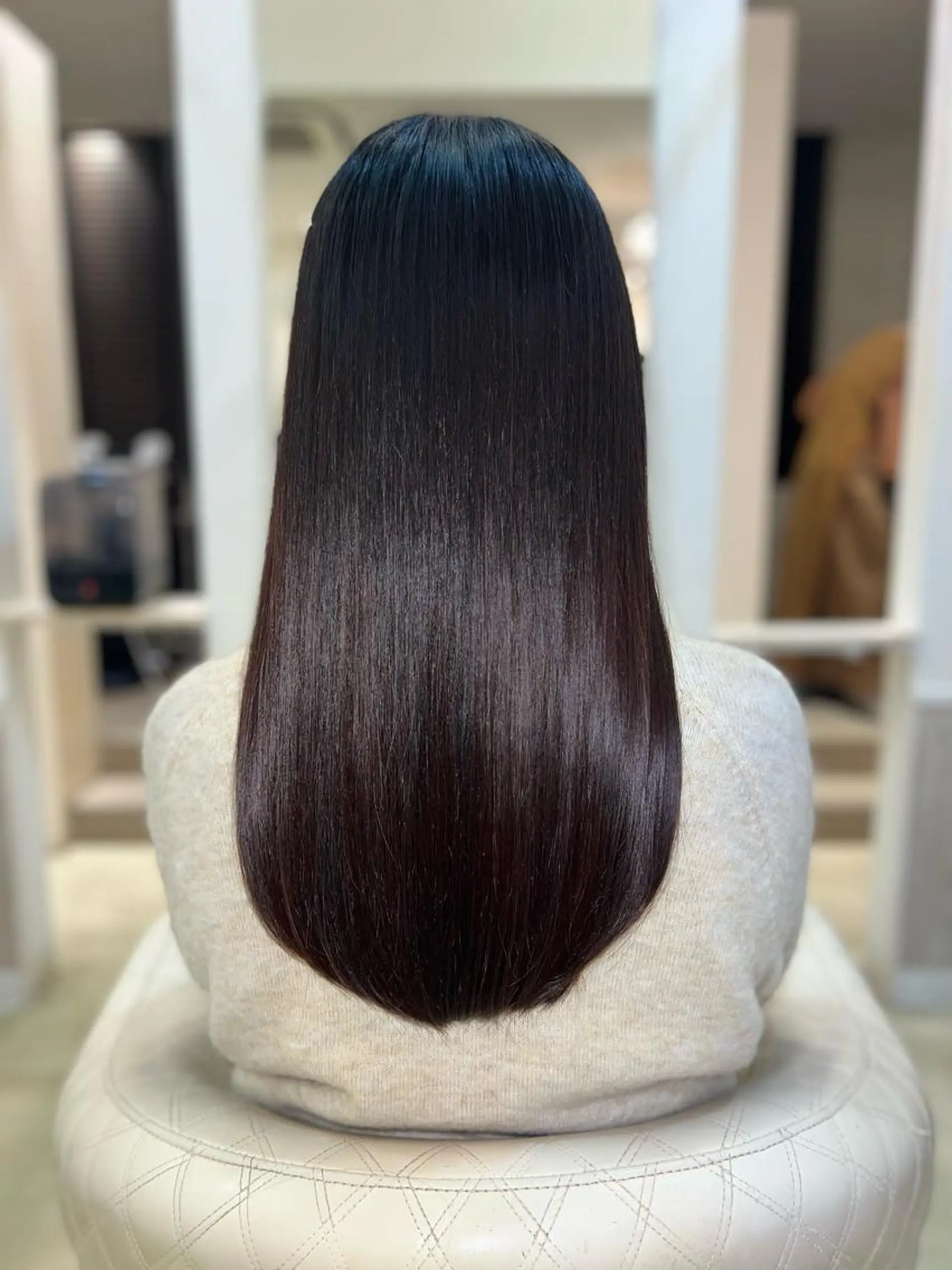 セミロング 大西 七海のヘアスタイル