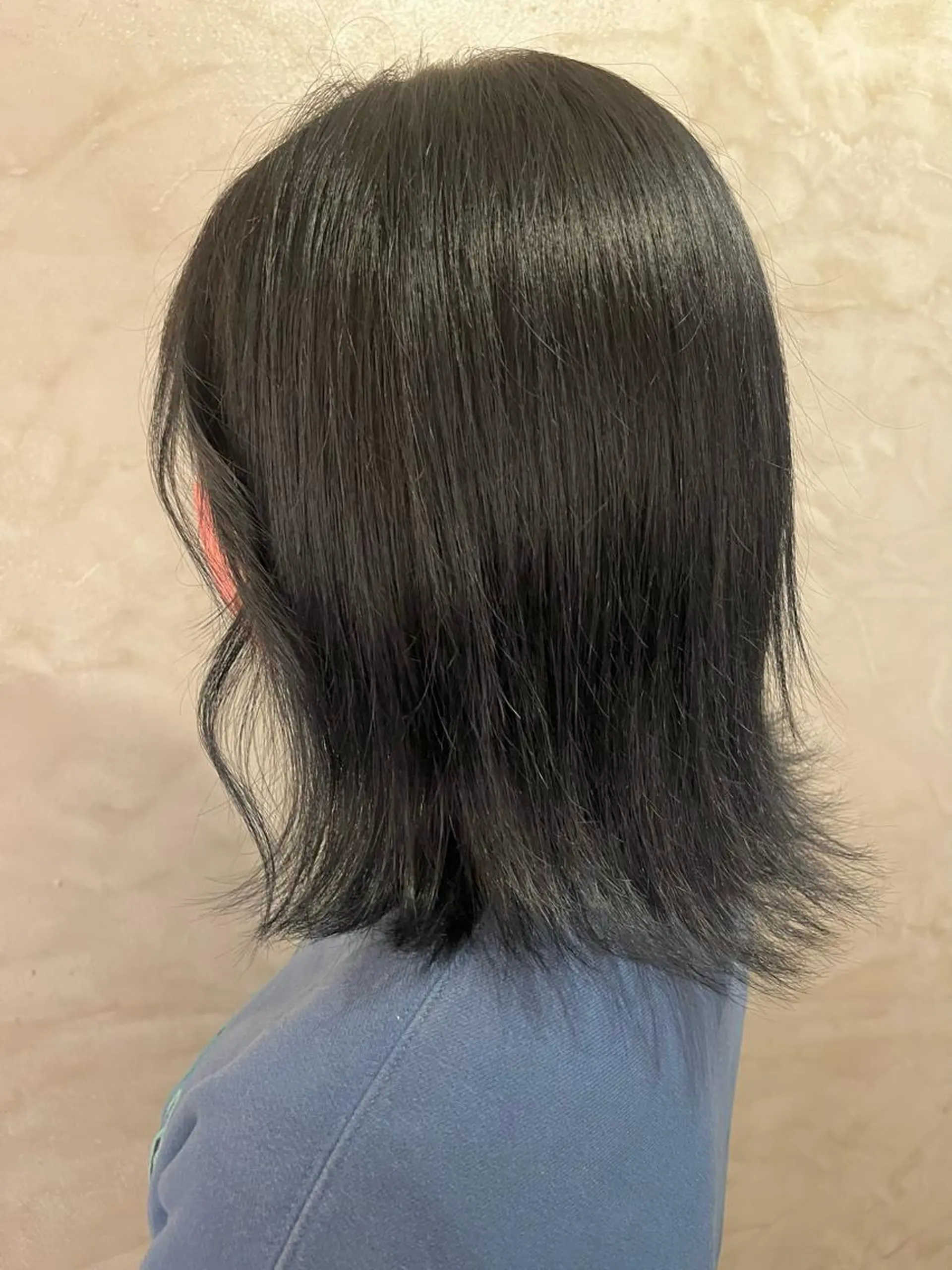 ミディアム カラー ブルーカラー ブルーグレー FUJINO RYOのヘアスタイル