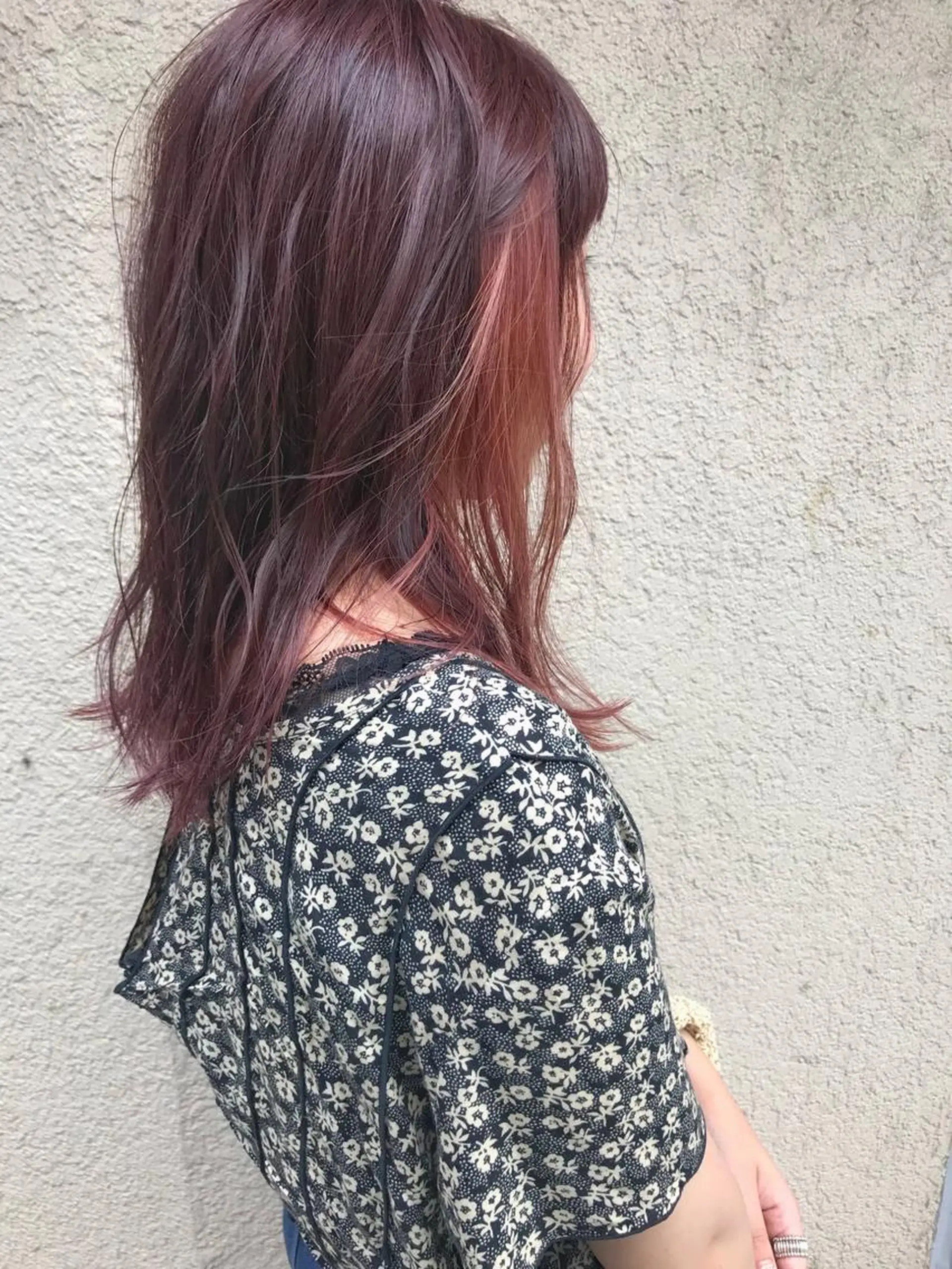 ミディアム カラー パーマ インナーカラー ヘアカラー トリートメント 🧼柴田 健太郎🧼のヘアスタイル