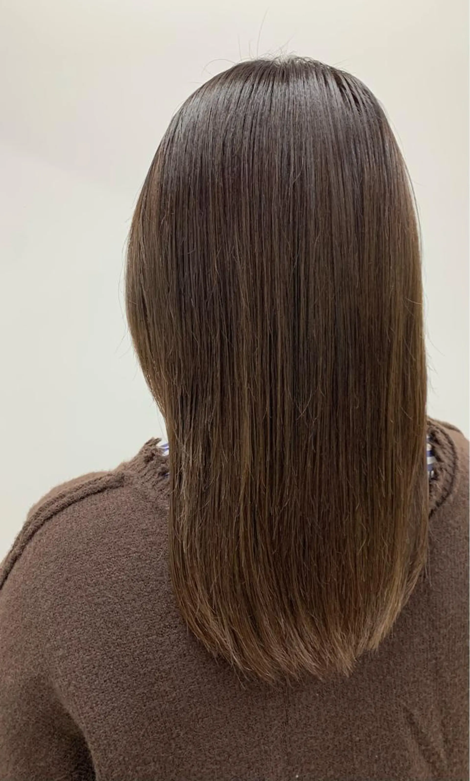 セミロング 金丸 理子のヘアスタイル