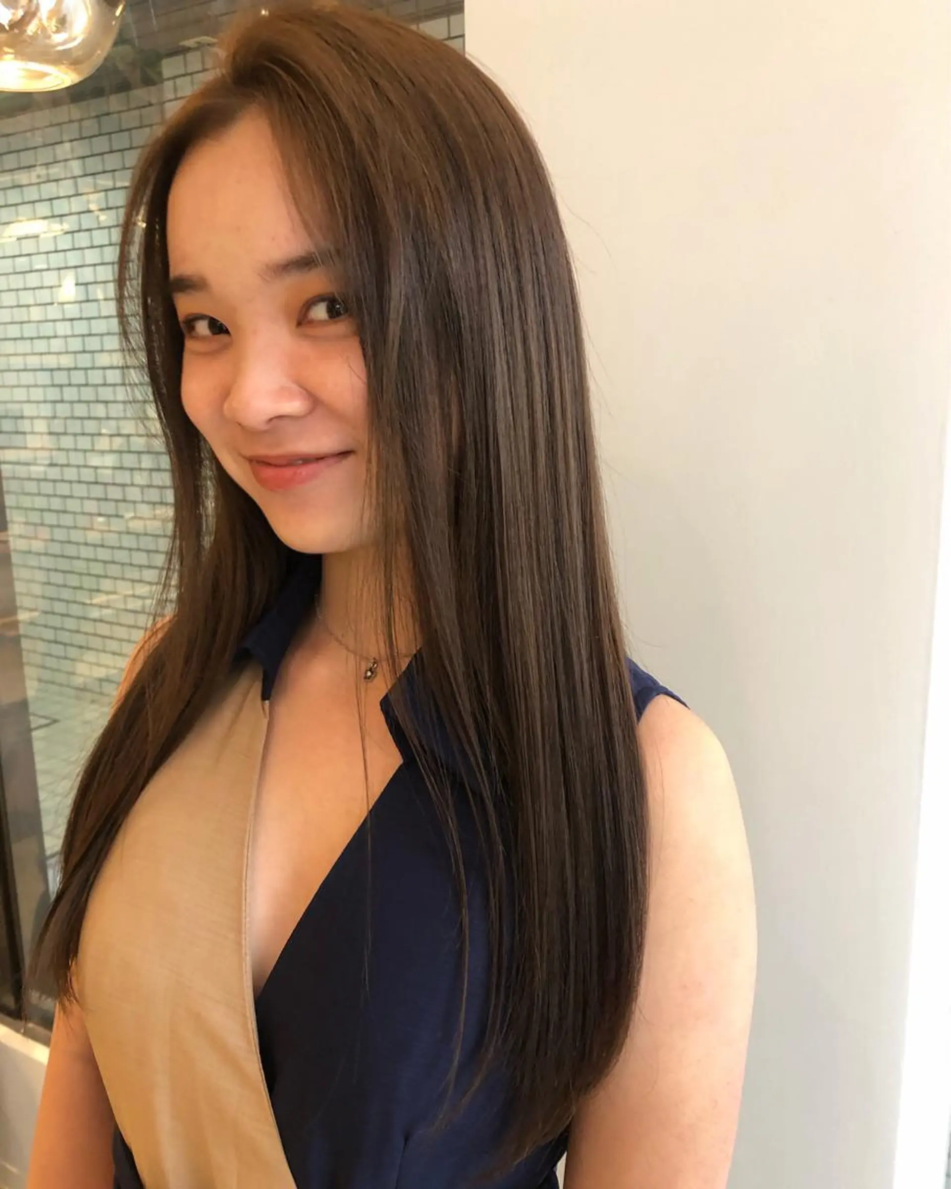 ロング カラー グレージュ AIRI 🐈‍⬛のヘアスタイル