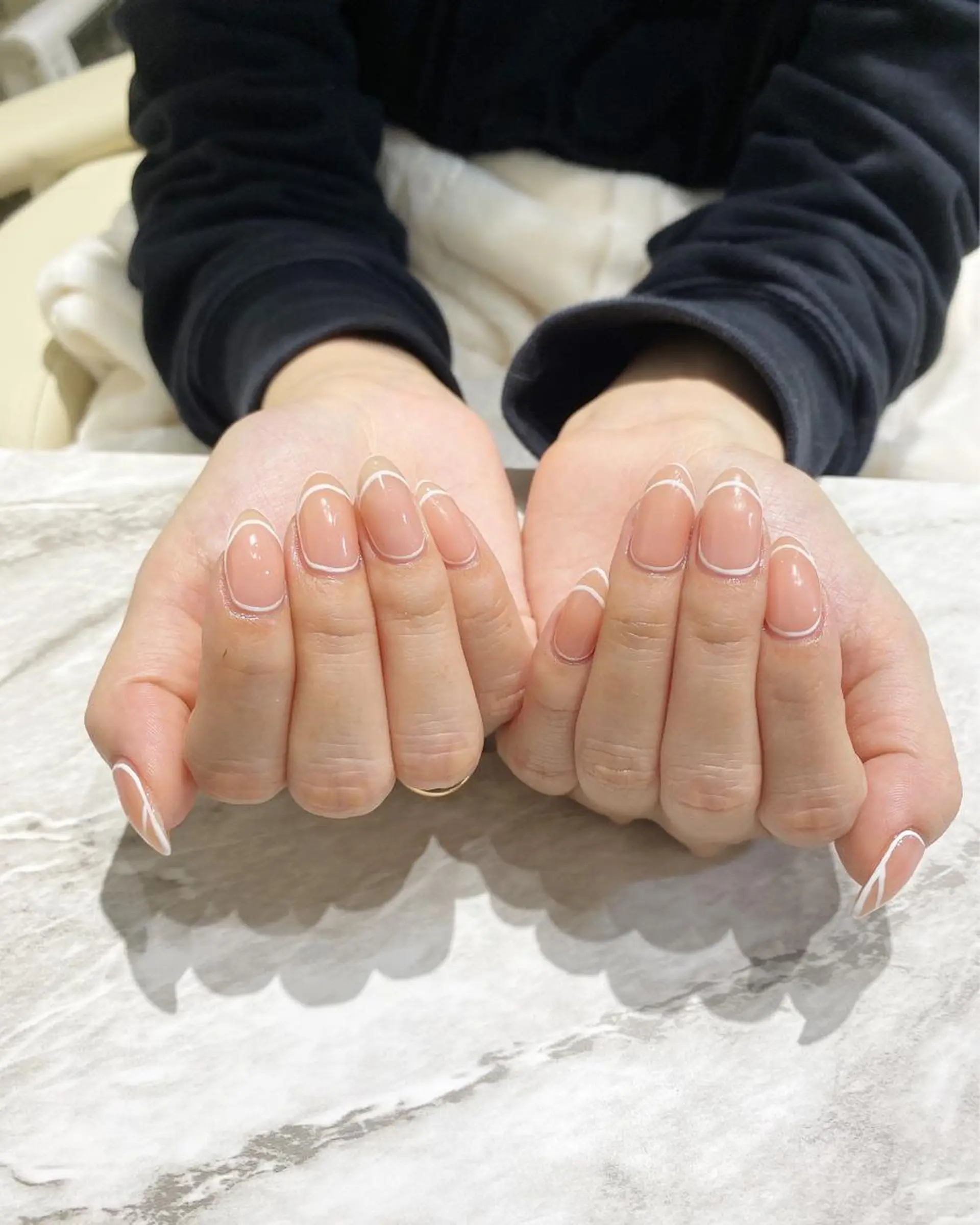 ネイル フレンチネイル シンプルネイル ハンドネイル フットネイル ハンドケア nail salon  AlgeTy所属・✴︎:.｡. MAKI.｡.:✴︎のネイルデザイン