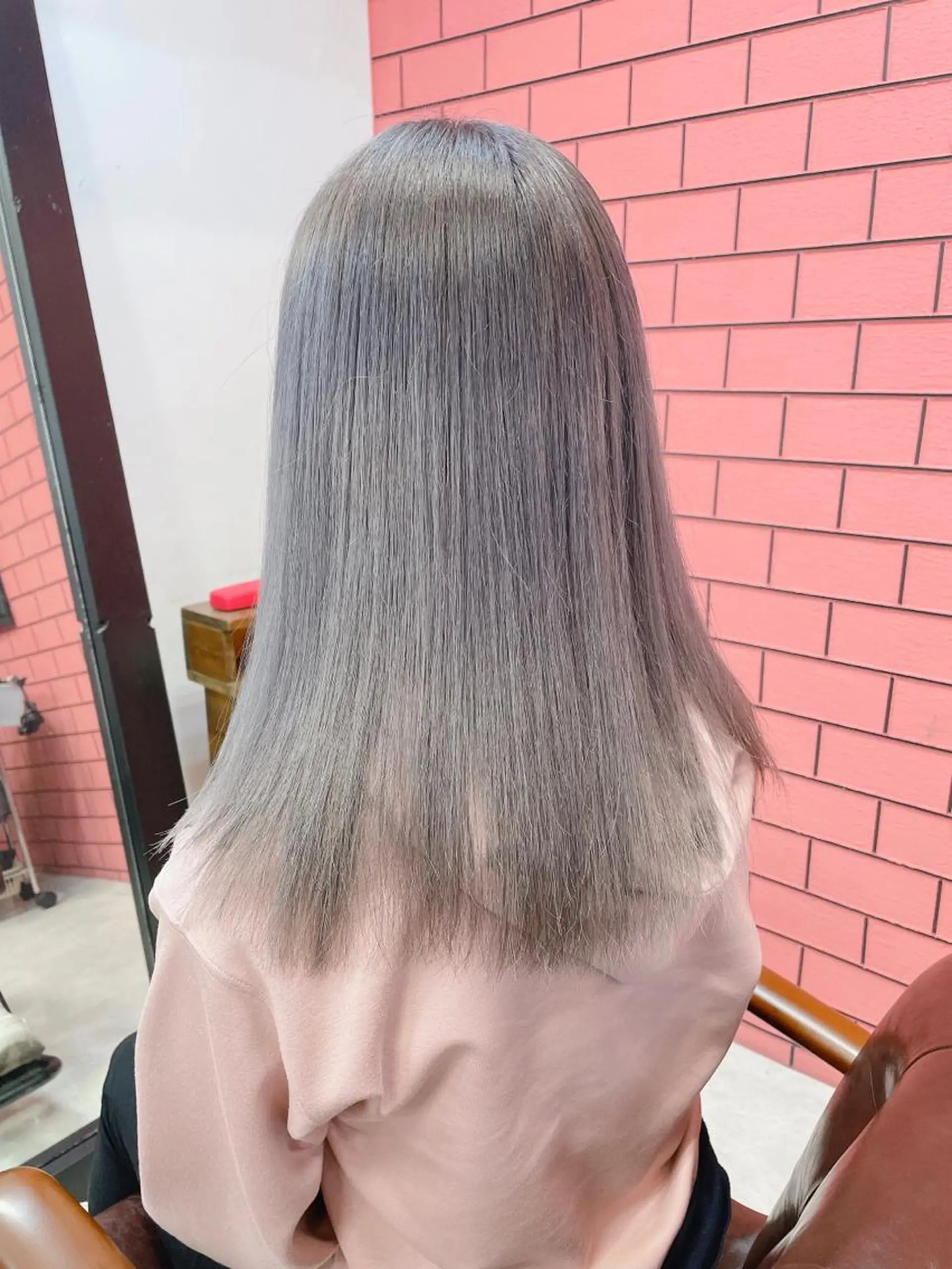 ロング カラー バレイヤージュ ブリーチ ケアブリーチ 透明感カラー ダブルカラー ヘアカラー トリートメント デザインカラー 髪質改善Lilithのその他イメージ