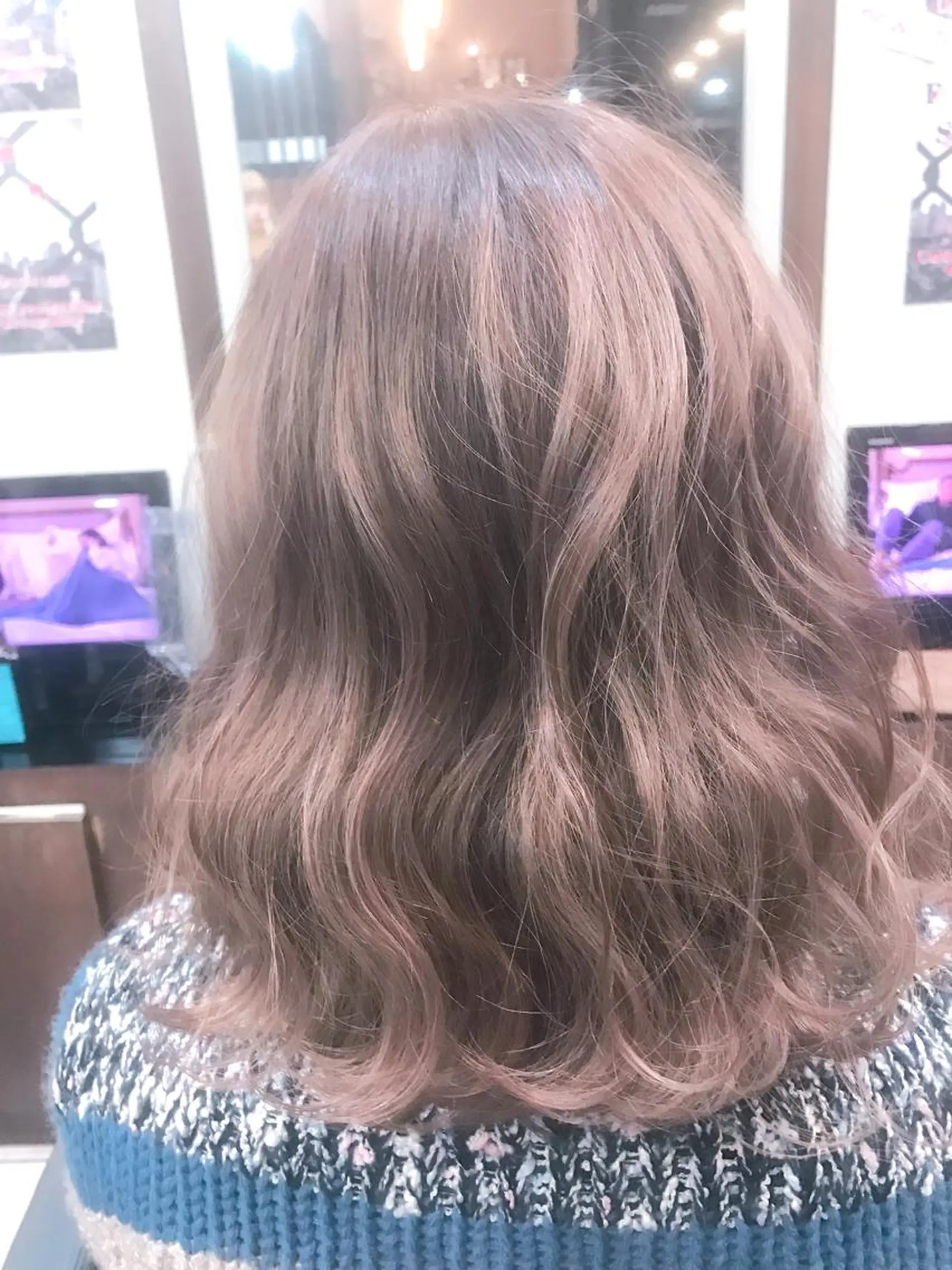 ミディアム カラー ヘアアレンジ 透明感韓国ヘア♡ みつきのヘアスタイル