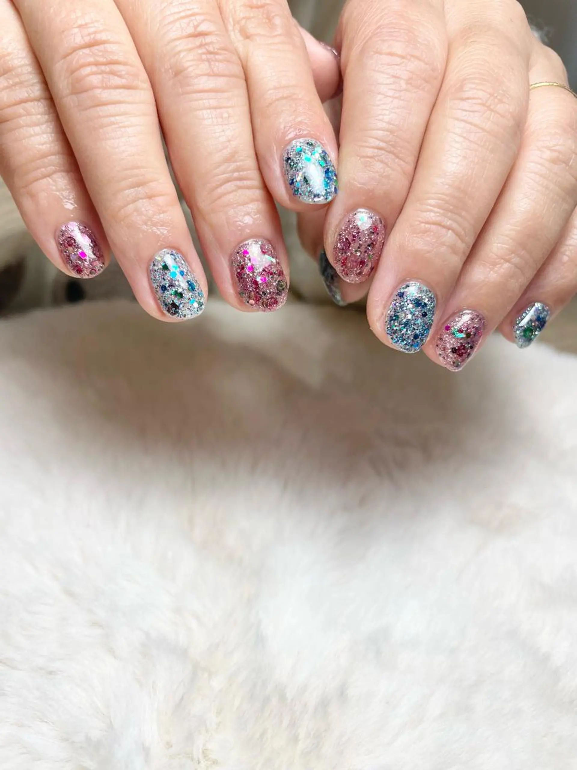 ネイル ハンドネイル ハンドケア 岩山 直子のネイルデザイン