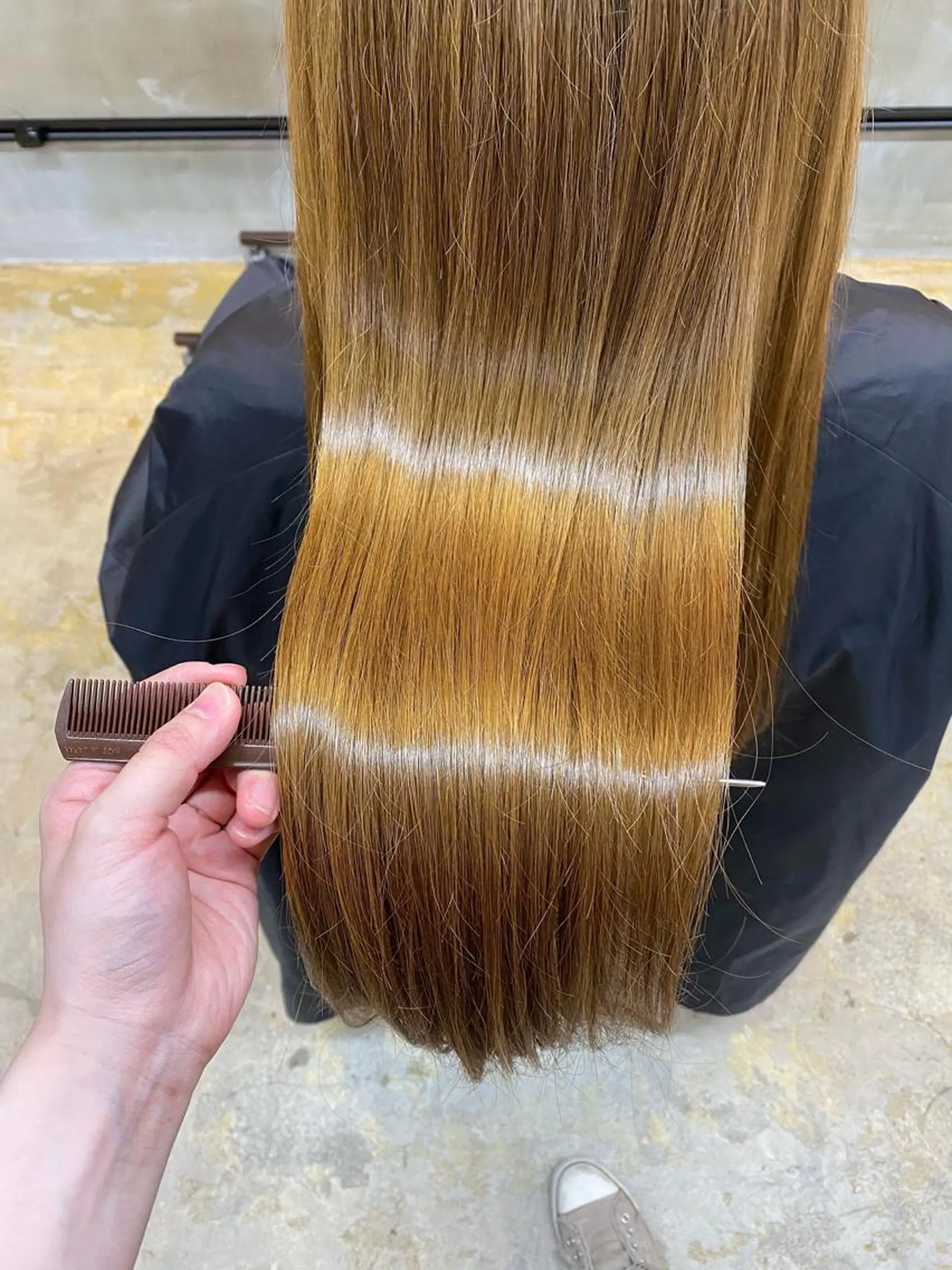 ロング 髪質改善 トリートメント 茜璃/ブリーチカラー /レイヤーカットのヘアスタイル