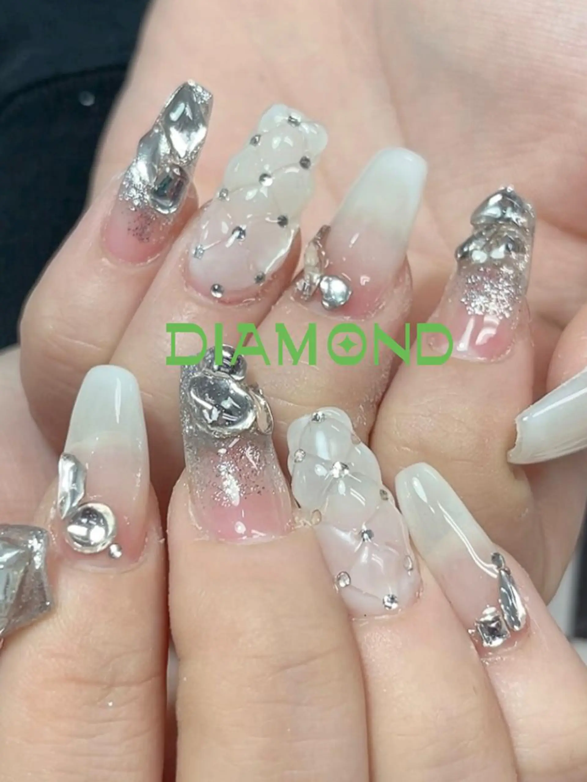 ネイル ゴージャス 持ち込み スカルプネイル ハンドネイル DIAMOND 💦のネイルデザイン