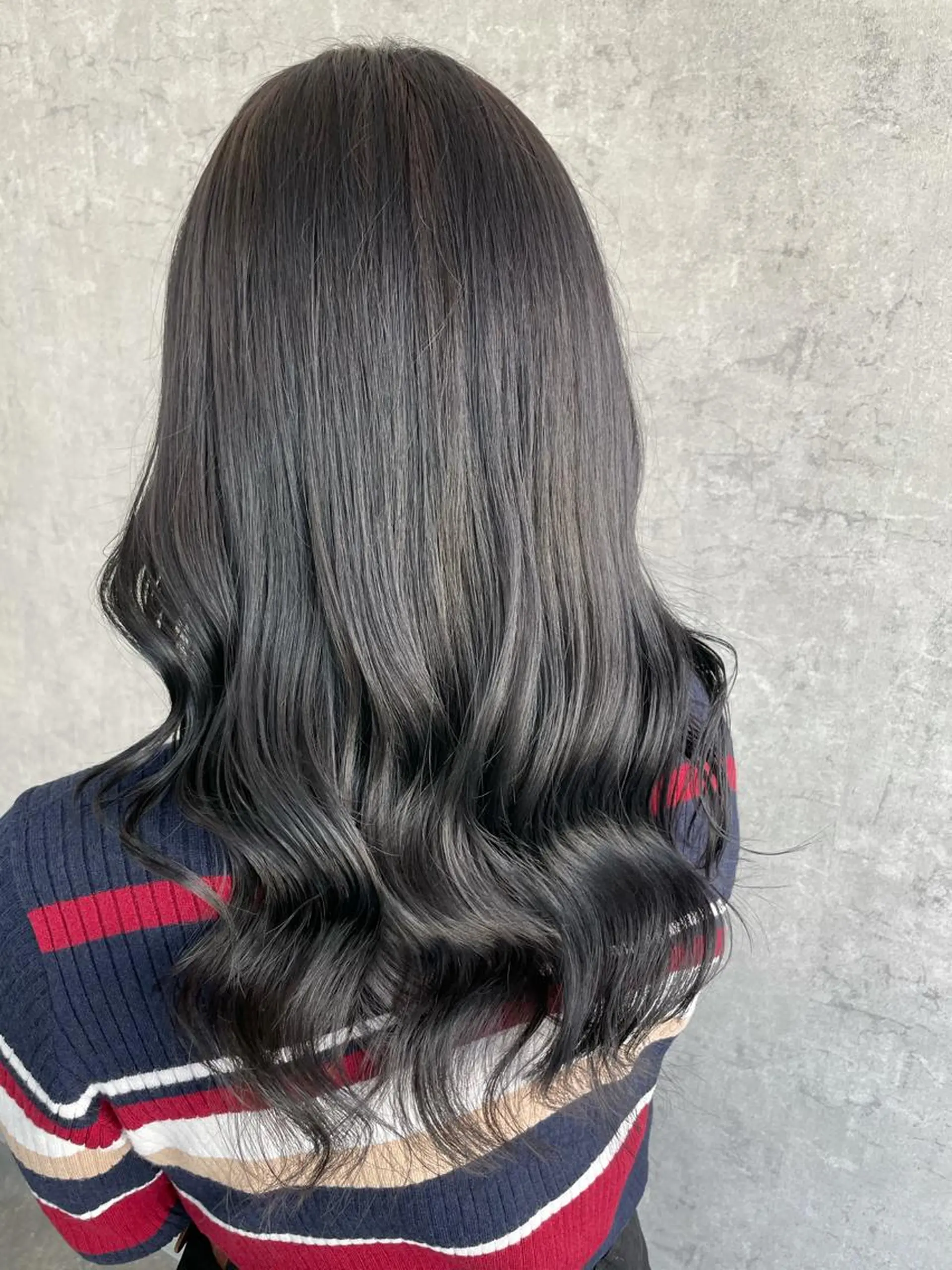 セミロング カラー パーマ ヘアアレンジ メンズ キッズ ネイル マツエク・マツパ メンズバレイヤージュ メンズブリーチ フェードカット メンズハイライト メンズインナーカラー メンズ特化 しゅうへいのヘアスタイル