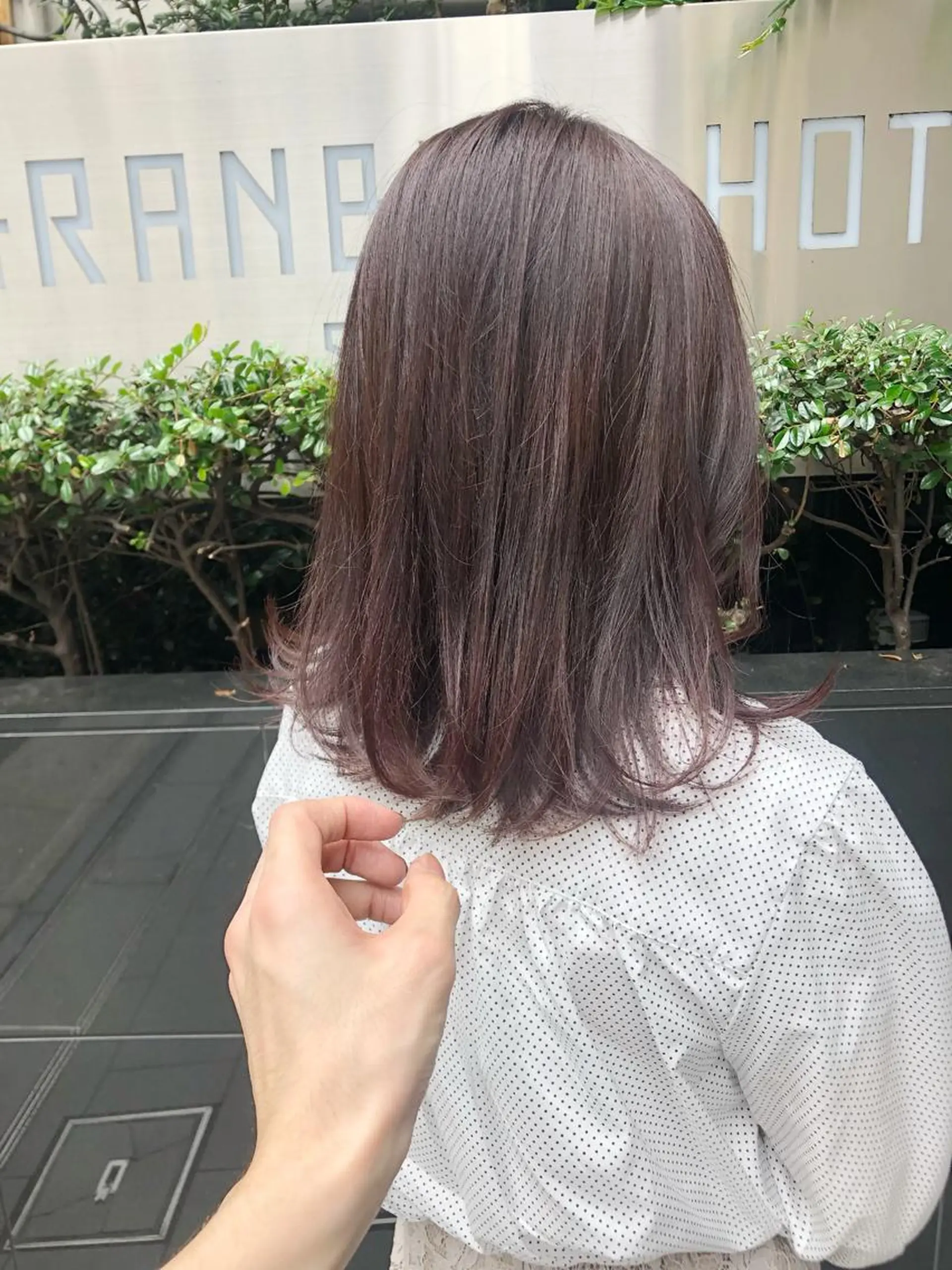 ミディアム カラー ベージュカラー ピンクカラー ピンクベージュ レイヤーカット カット ヘアカラー トリートメント ボブ/縮毛矯正/ レイヤー/塚田のヘアスタイル