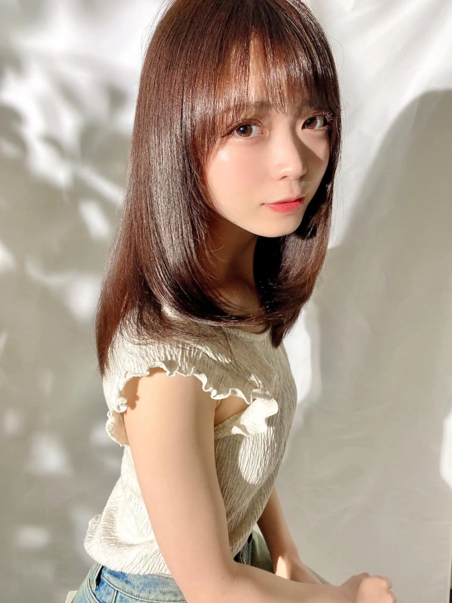 ミディアム カラー パーマ バレイヤージュ ブリーチ ケアブリーチ ダブルカラー ハイライトカラー カット ヘアカラー 縮毛矯正 トリートメント 新宿✨顔周りカット 韓国ヘア/坂本亜裟海のヘアスタイル