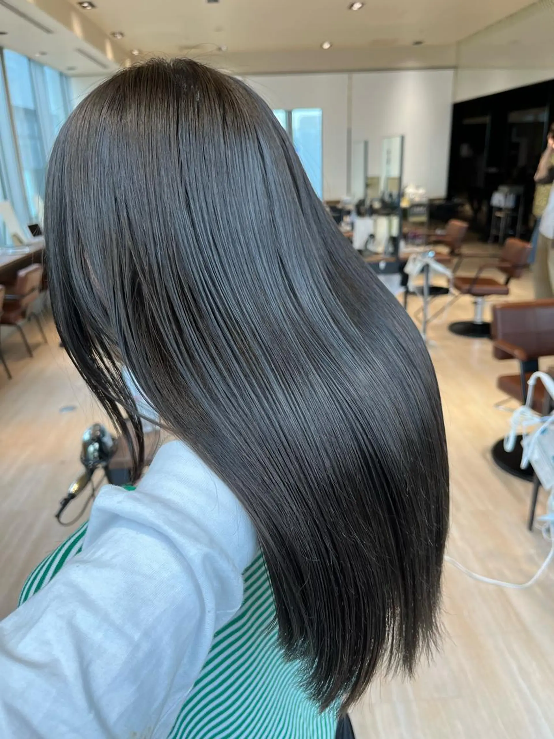 ロング カラー 佐藤 悠衣/透明感 カラー/似合わせ前髪のヘアスタイル