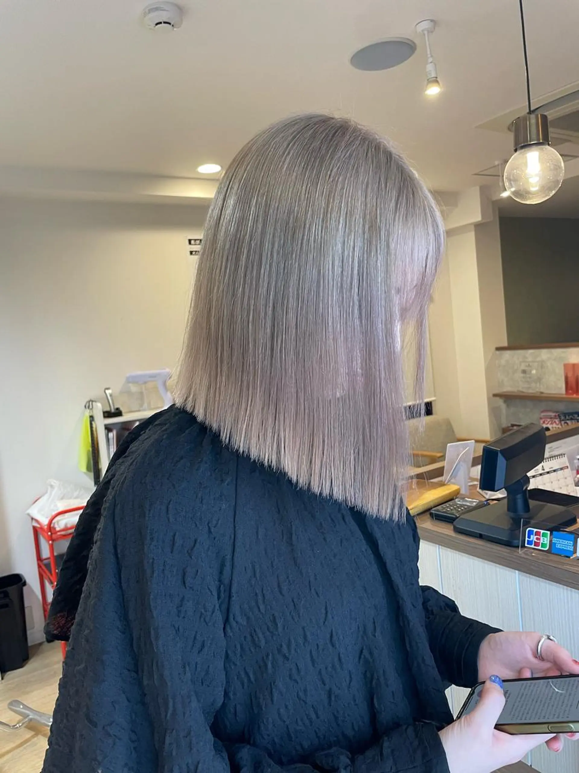 ショート カット ヘアカラー トリートメント 畑中 康志のヘアスタイル