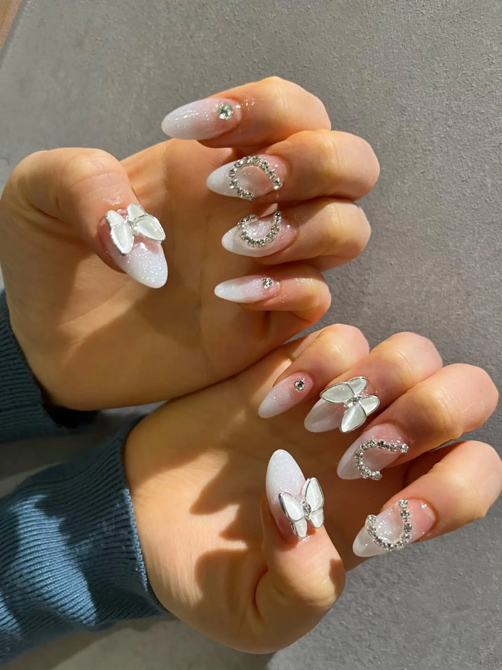 ネイル フラッシュネイル フットネイル ラメ(グリッター) ラメグラデーション マグネットネイル ハンドネイル beautysalonLino所属・ネイルサロン ⭐︎Linoのその他イメージ