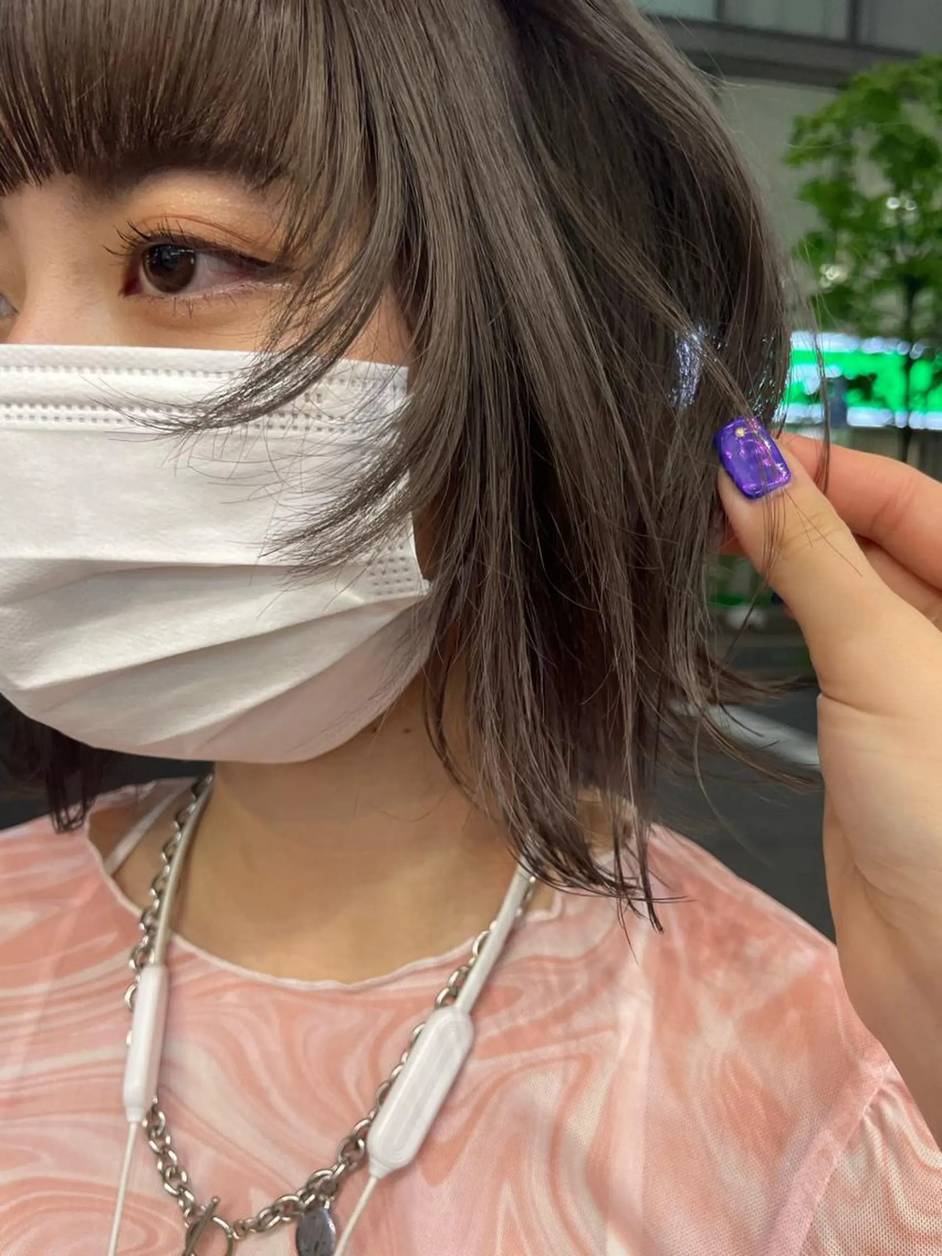 ミディアム カラー 顔周りカット 個性派ネイル 🌼 ハルカ ♡のマツエク・マツパデザイン