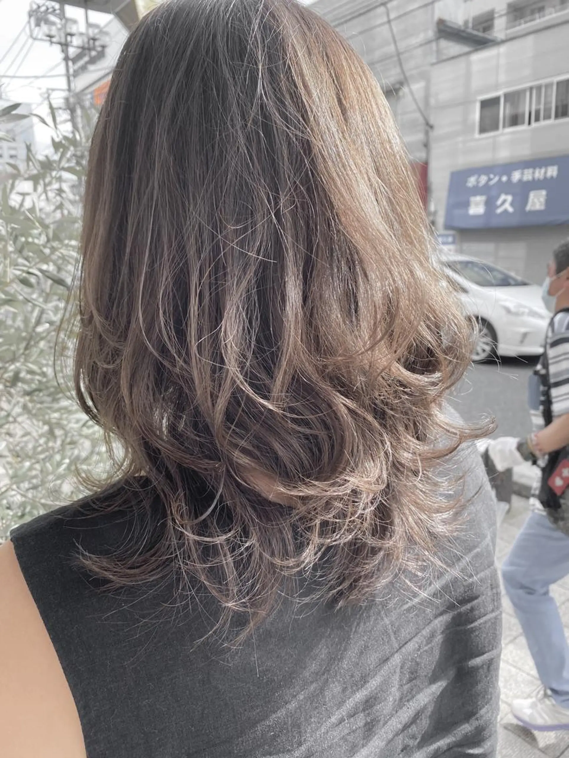 ロング カラー パーマ ヘアアレンジ ブリーチ 透明感カラー ハイライトカラー ボブ くせ毛 増子 幹樹のヘアスタイル