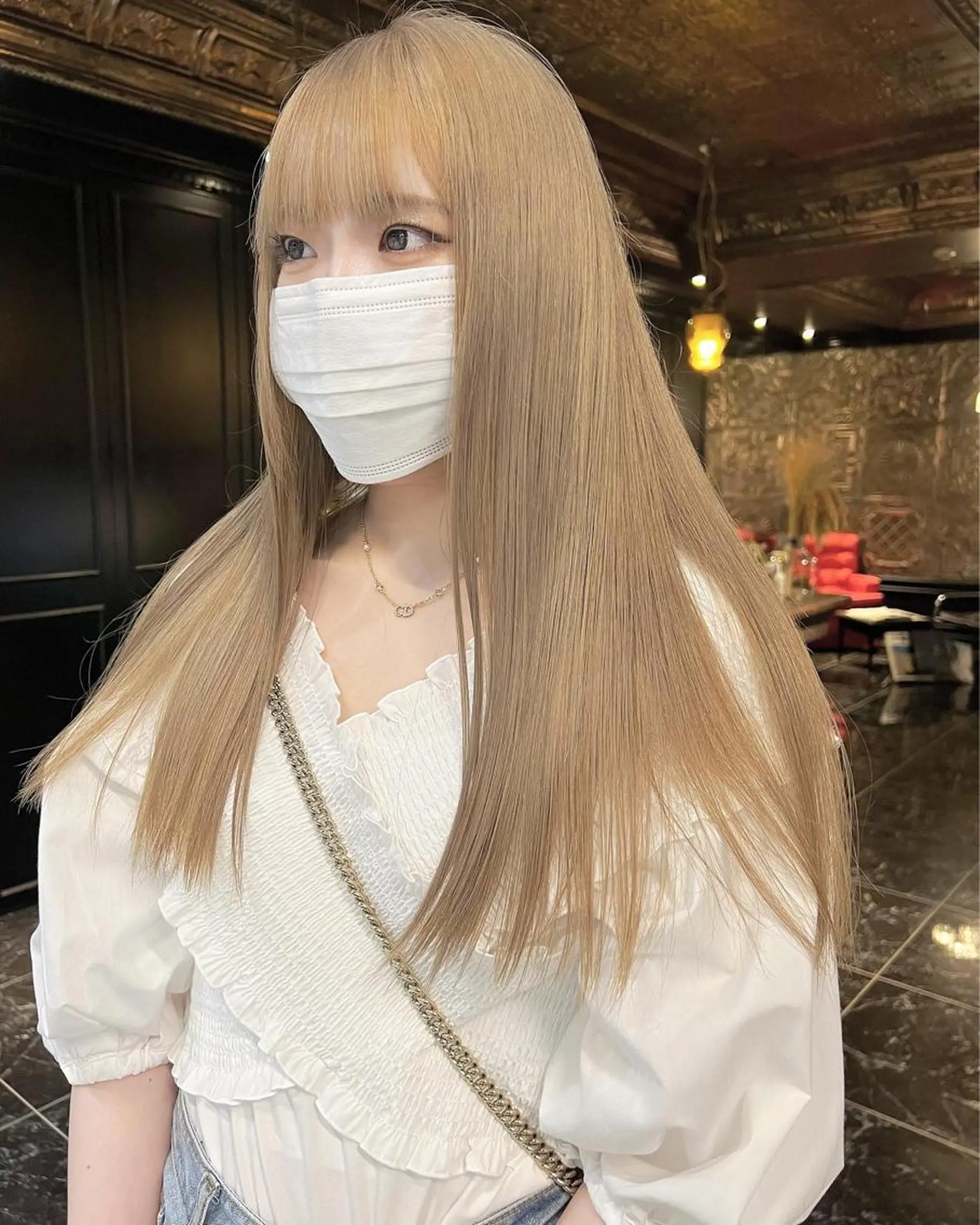 セミロング カラー ベージュカラー ミルクティーベージュ カット ヘアカラー haco＋所属・圧倒的デザイン力 店長🎨RENAのヘアスタイル