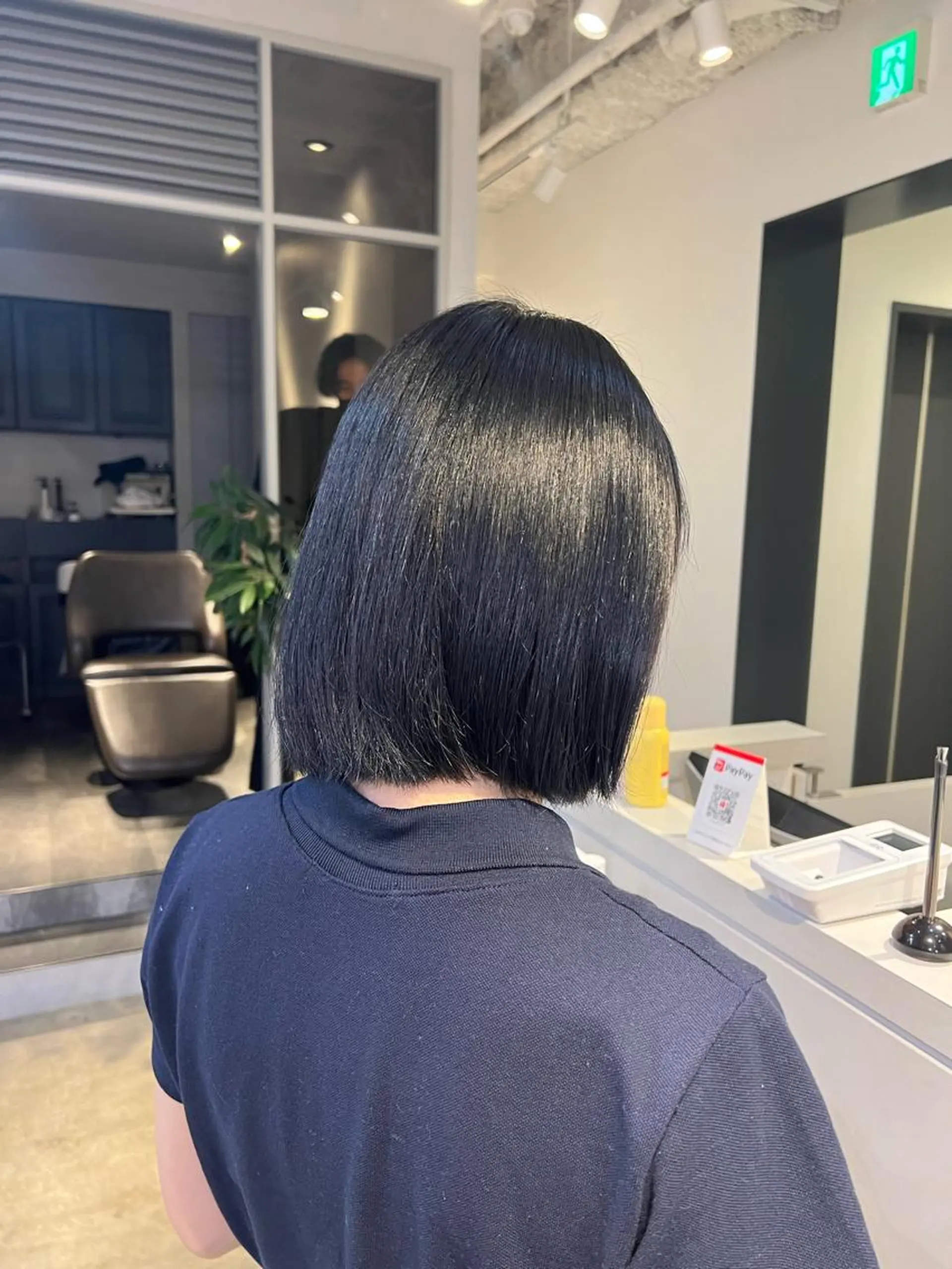 ショート カラー ブルーカラー FILMS所属・FILMS熊取谷 花のヘアスタイル