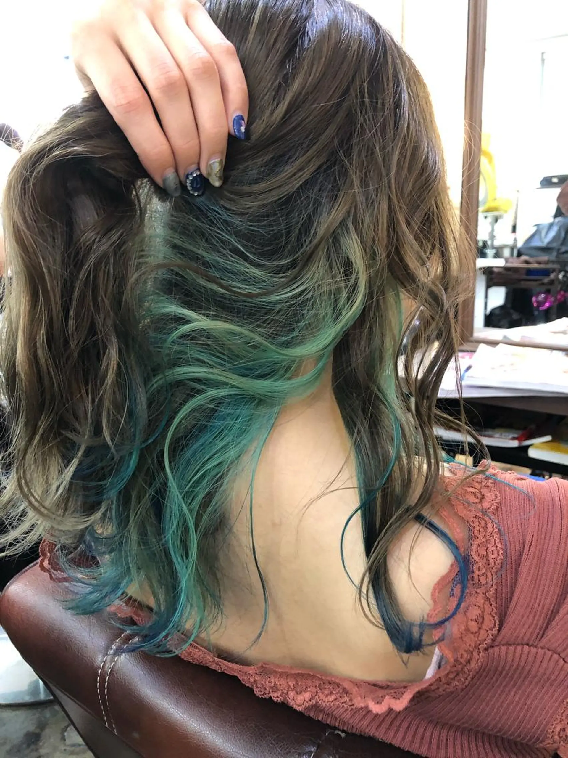 ロング カット ヘアカラー トリートメント フェアリーテイル所属・吉田 典弘のヘアスタイル