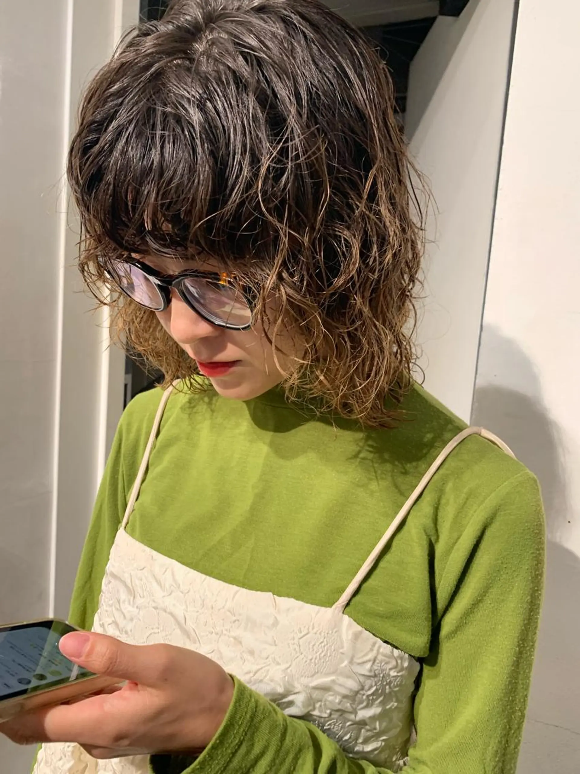 ミディアム カラー カット パーマ トリートメント レイヤーカット/艶髪 ✨💭KIRARIのヘアスタイル