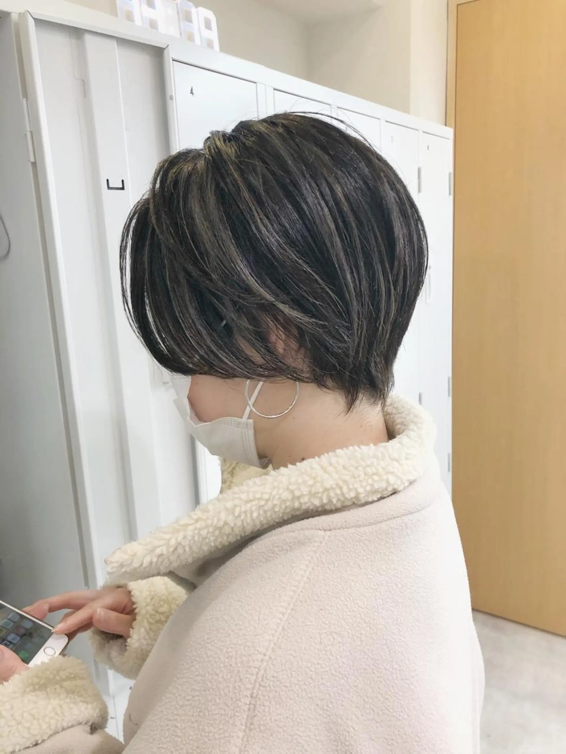 ショート カラー ハイライトカラー ハイライト ショートヘア 山崎 俊介のヘアスタイル
