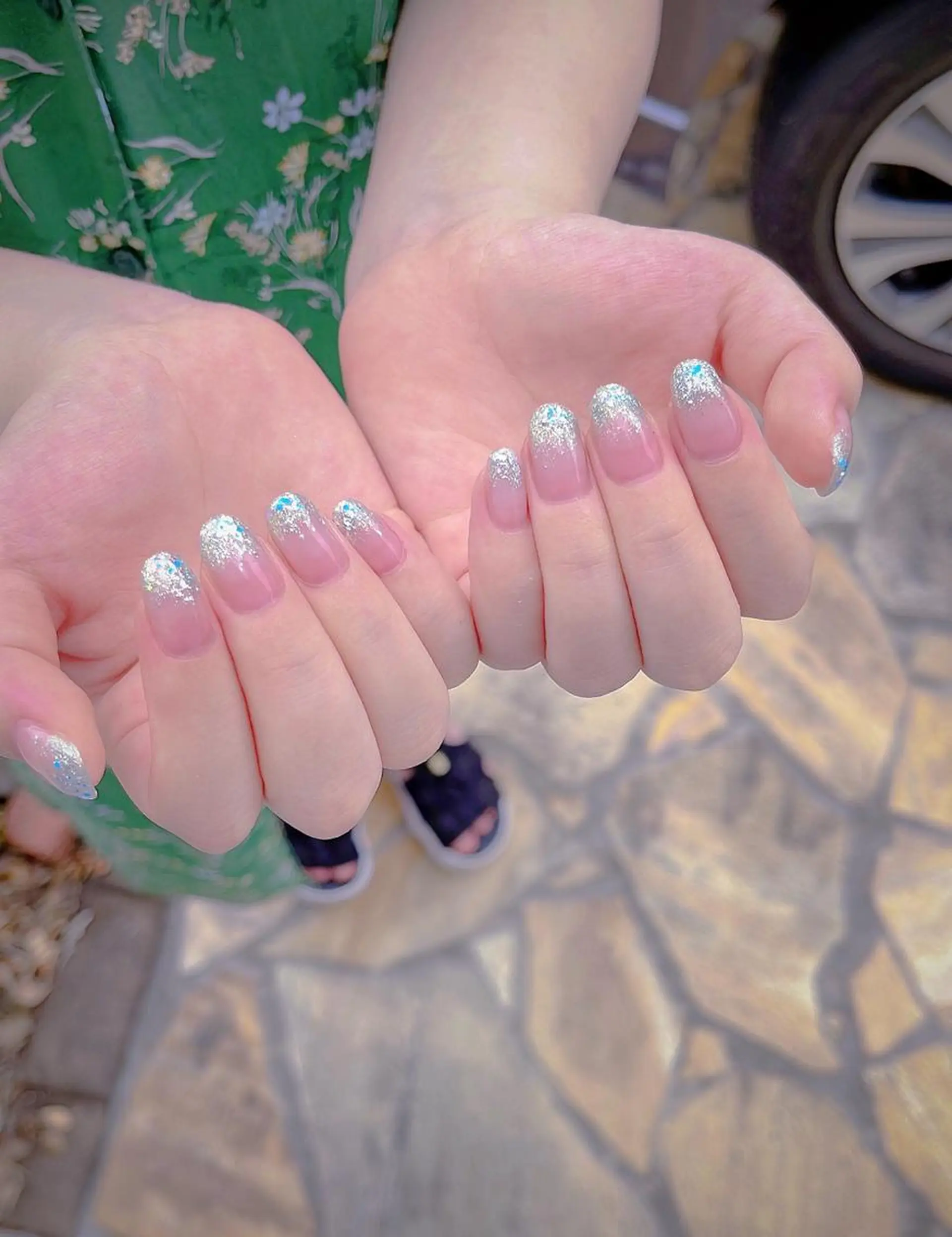 ミディアム めぐみのネイルサロン 惠のネイルデザイン