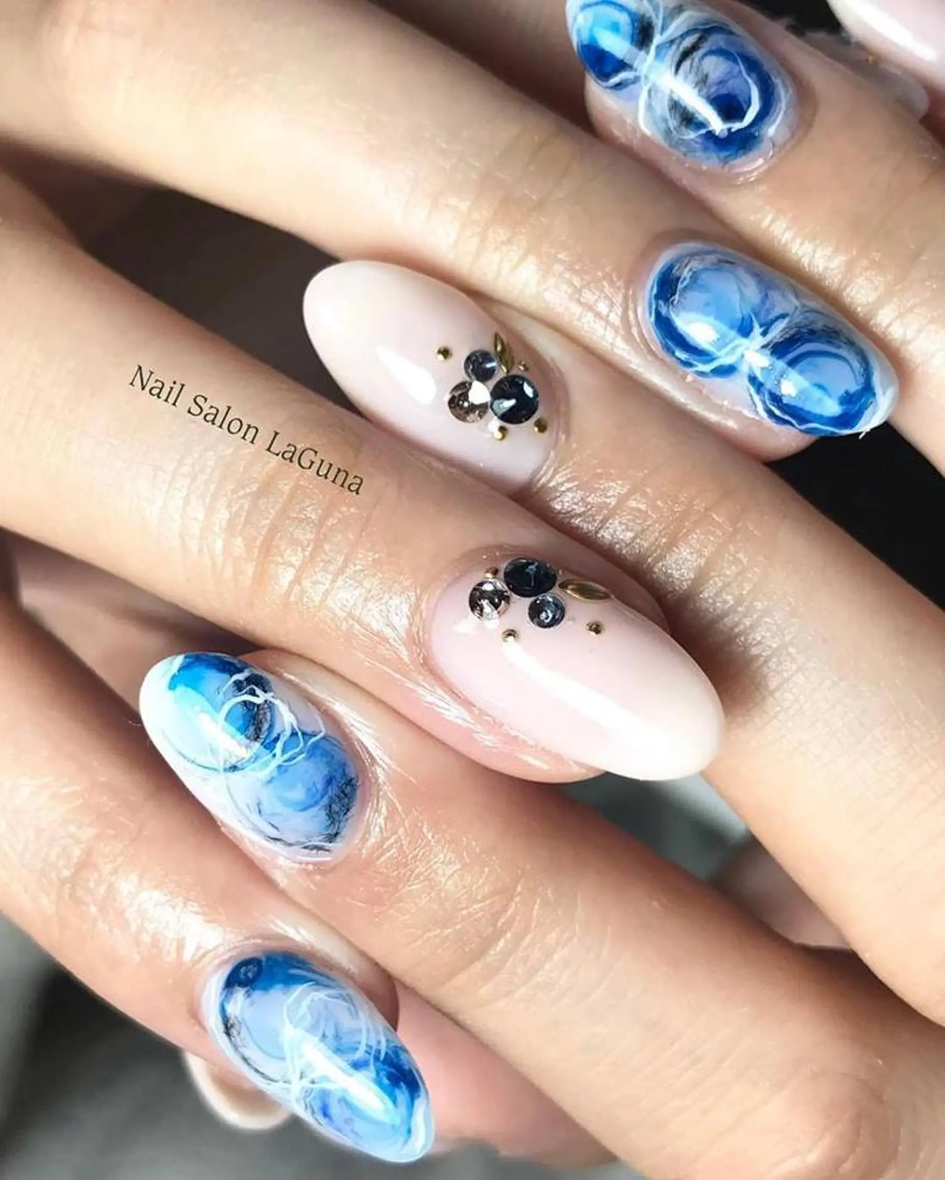 ネイル Am:nail 柏 SUE（スゥ）のネイルデザイン