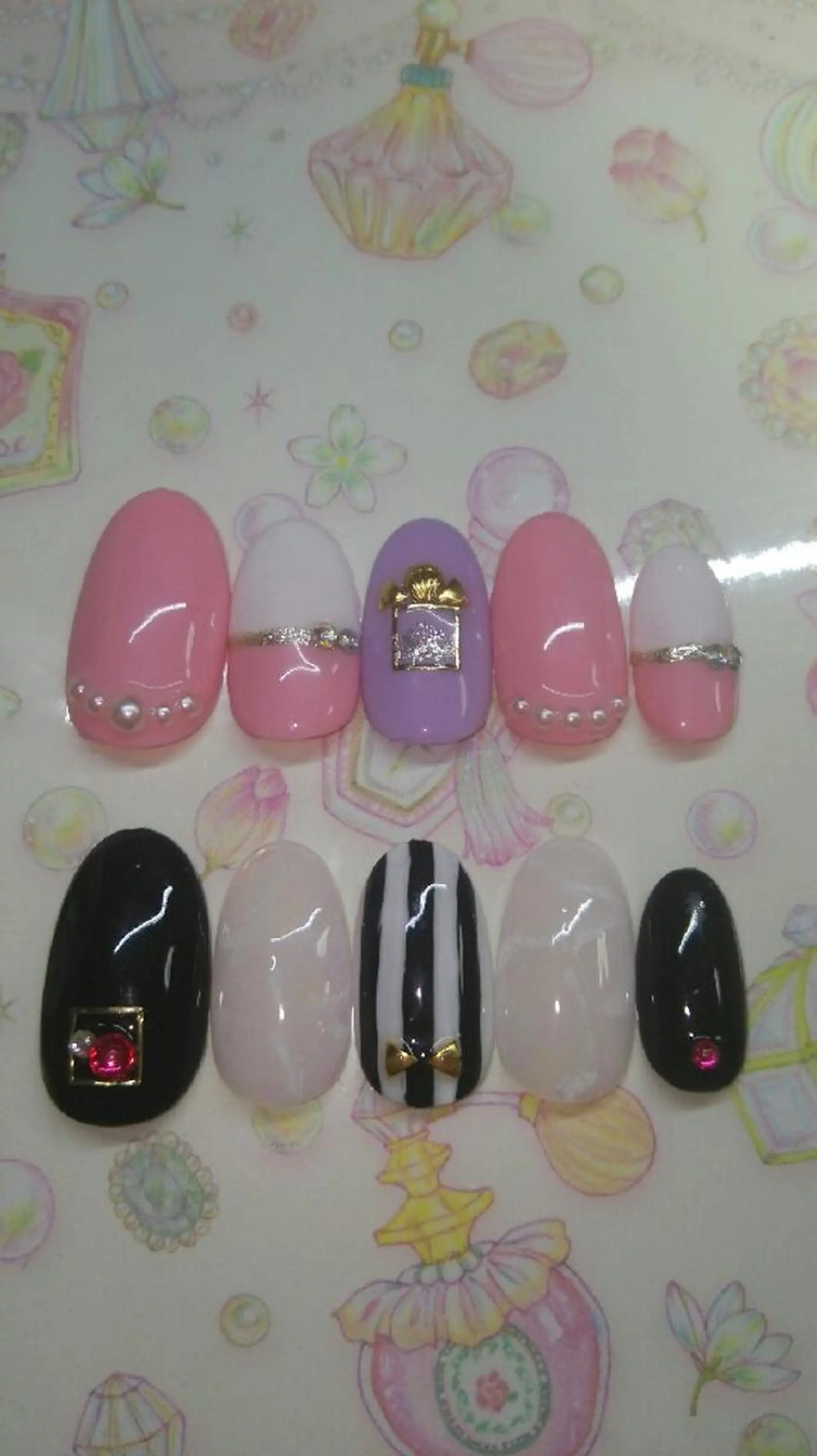 ネイル 田代 夏子のネイルデザイン