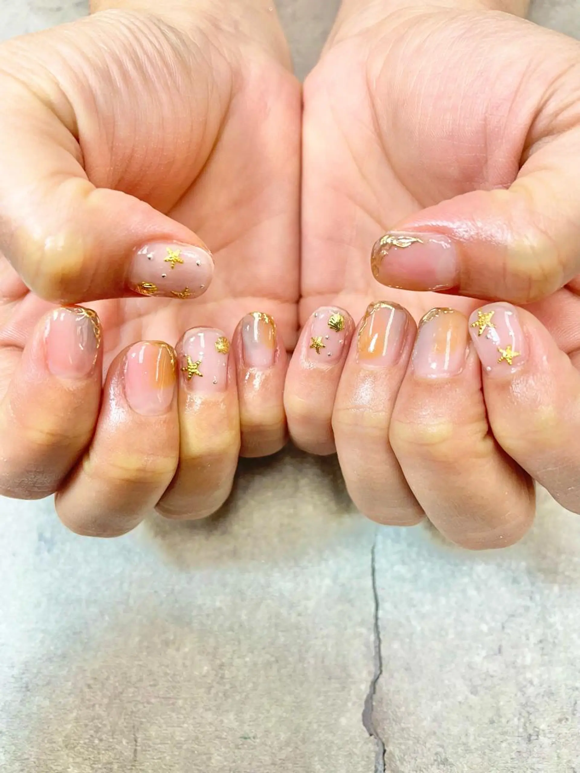 ネイル フットネイル フレンチネイル ジェルネイル グラデーション キラキラネイル ハンドネイル .N YUKIのネイルデザイン