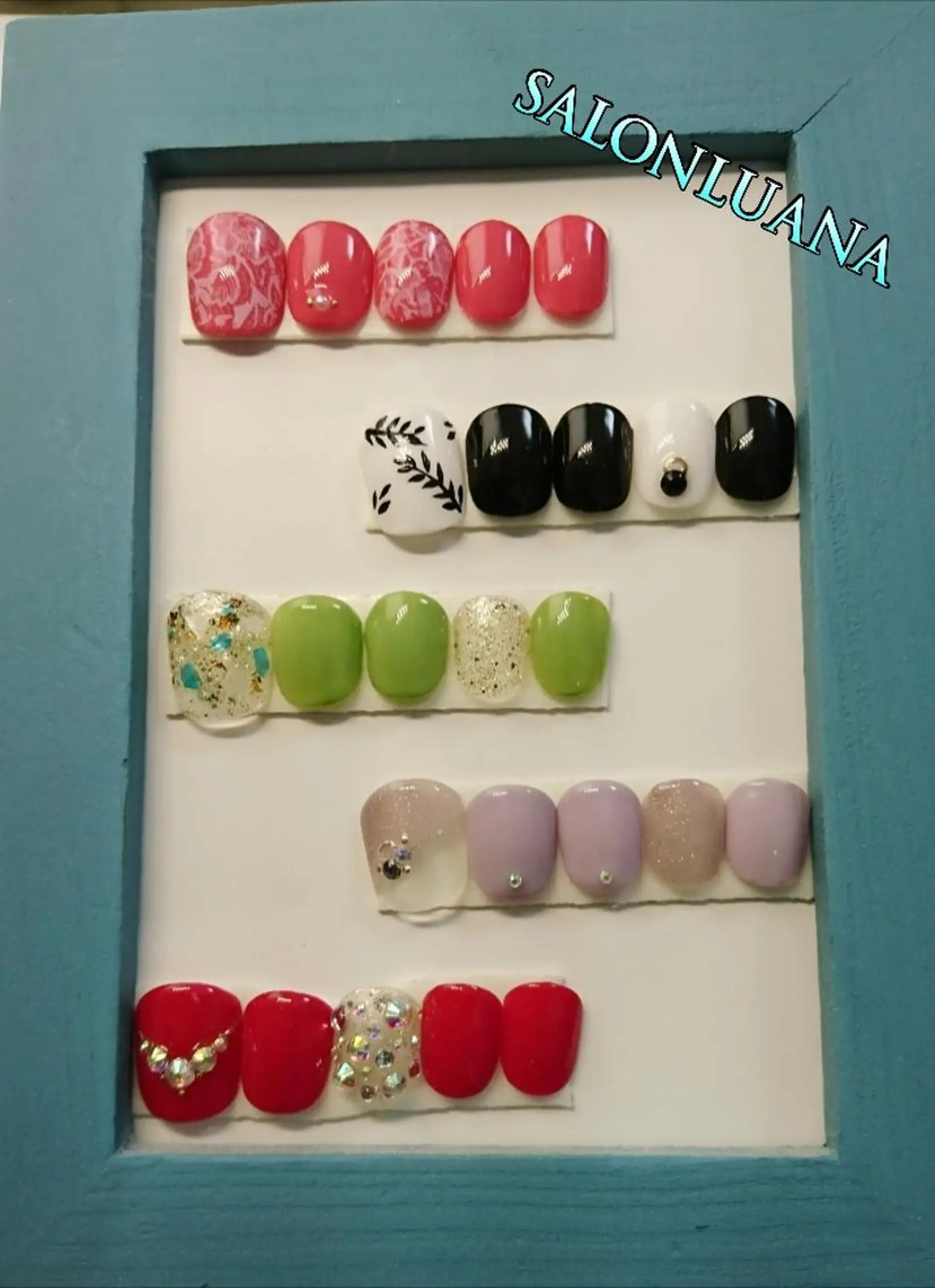 ネイル フットネイル LUANA  TAKAHASHIのネイルデザイン