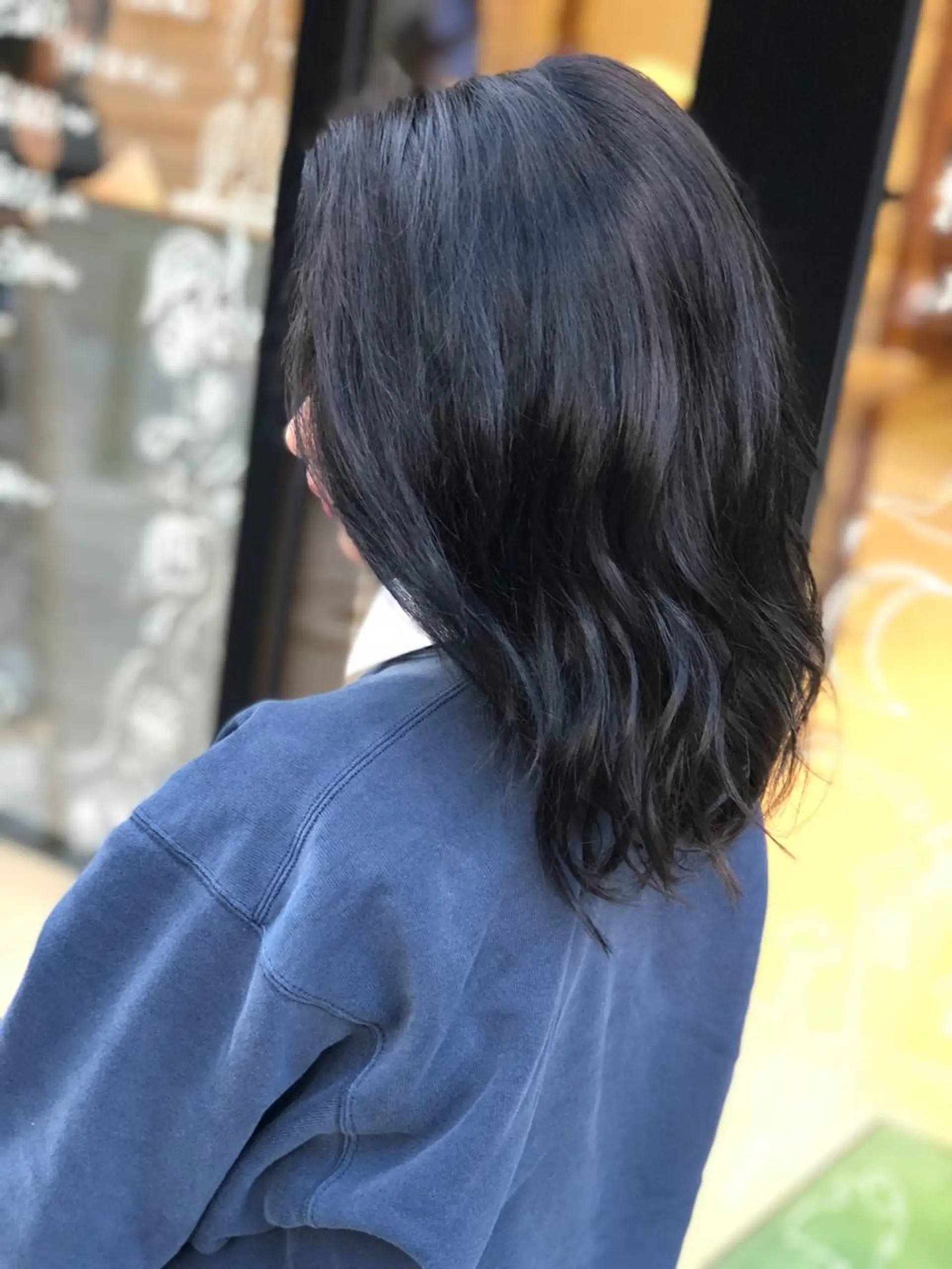 セミロング カラー 樋渡 侑希のヘアスタイル