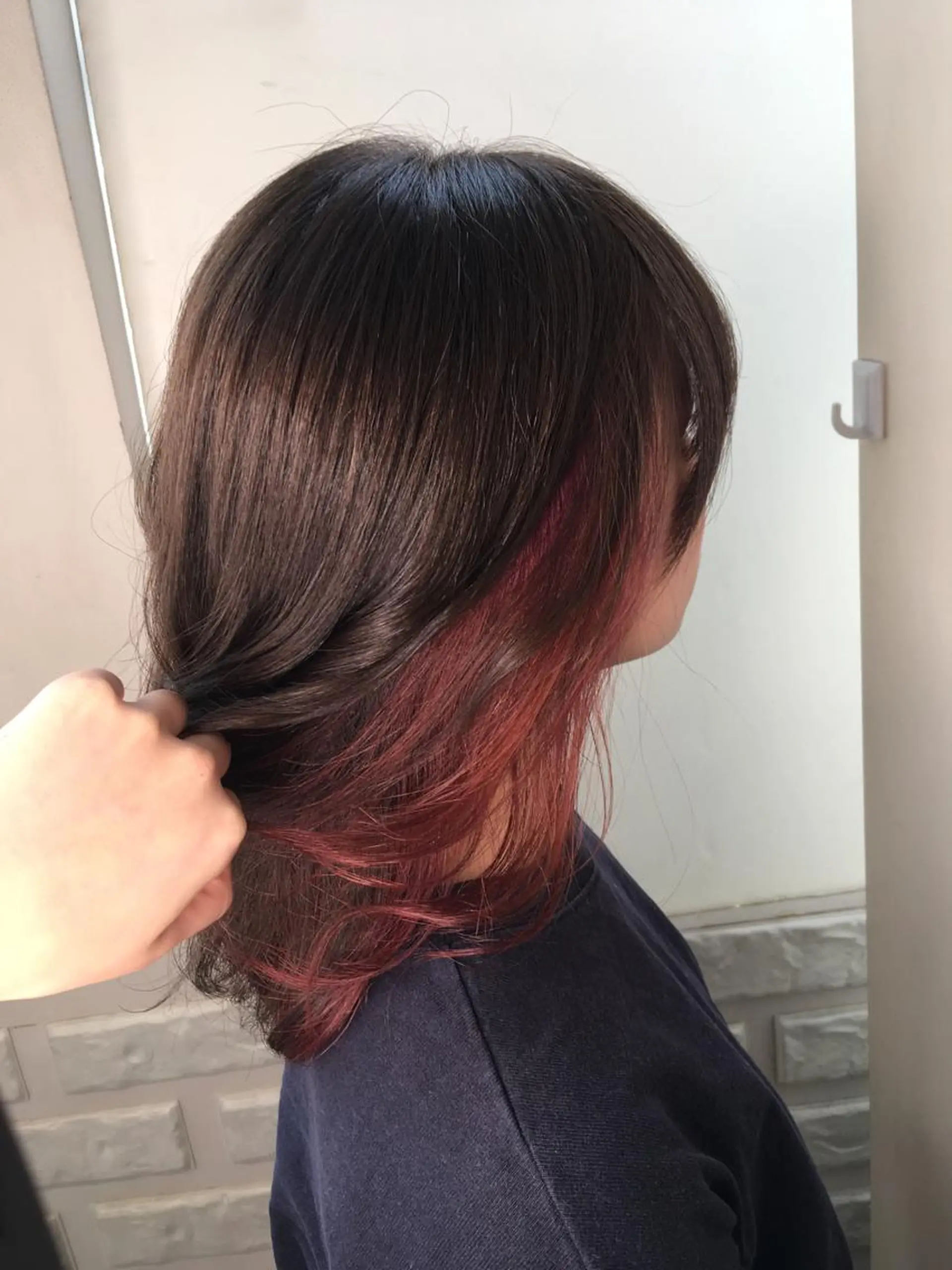 ミディアム カラー インナーカラー オレンジ 農添 杏のヘアスタイル