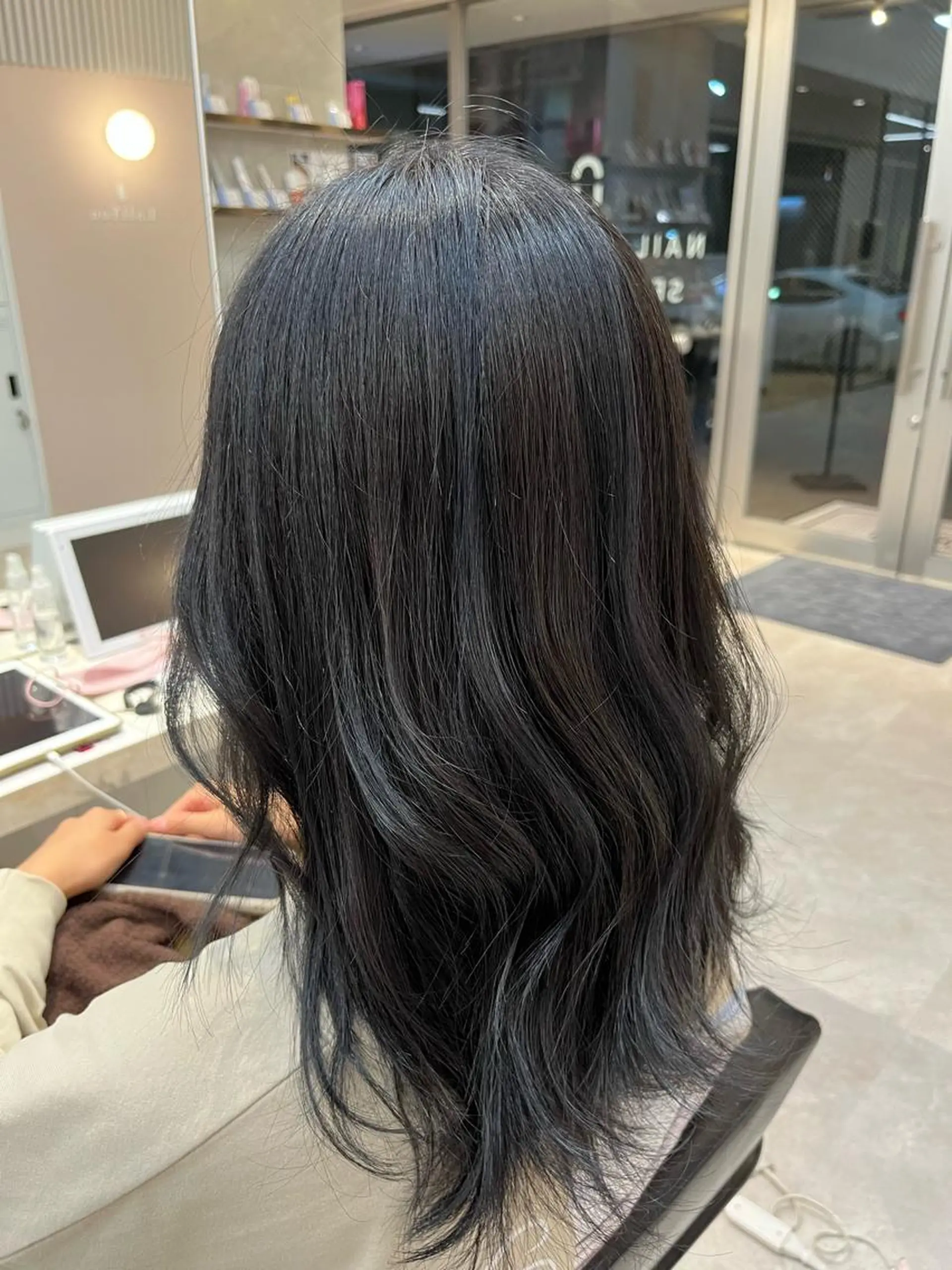 セミロング カラー ブルーカラー ブルージュ ハイライトカラー ハイライト AFLOAT/L錦糸町所属・AFLOAT/L 🍀Sachi🍀のヘアスタイル