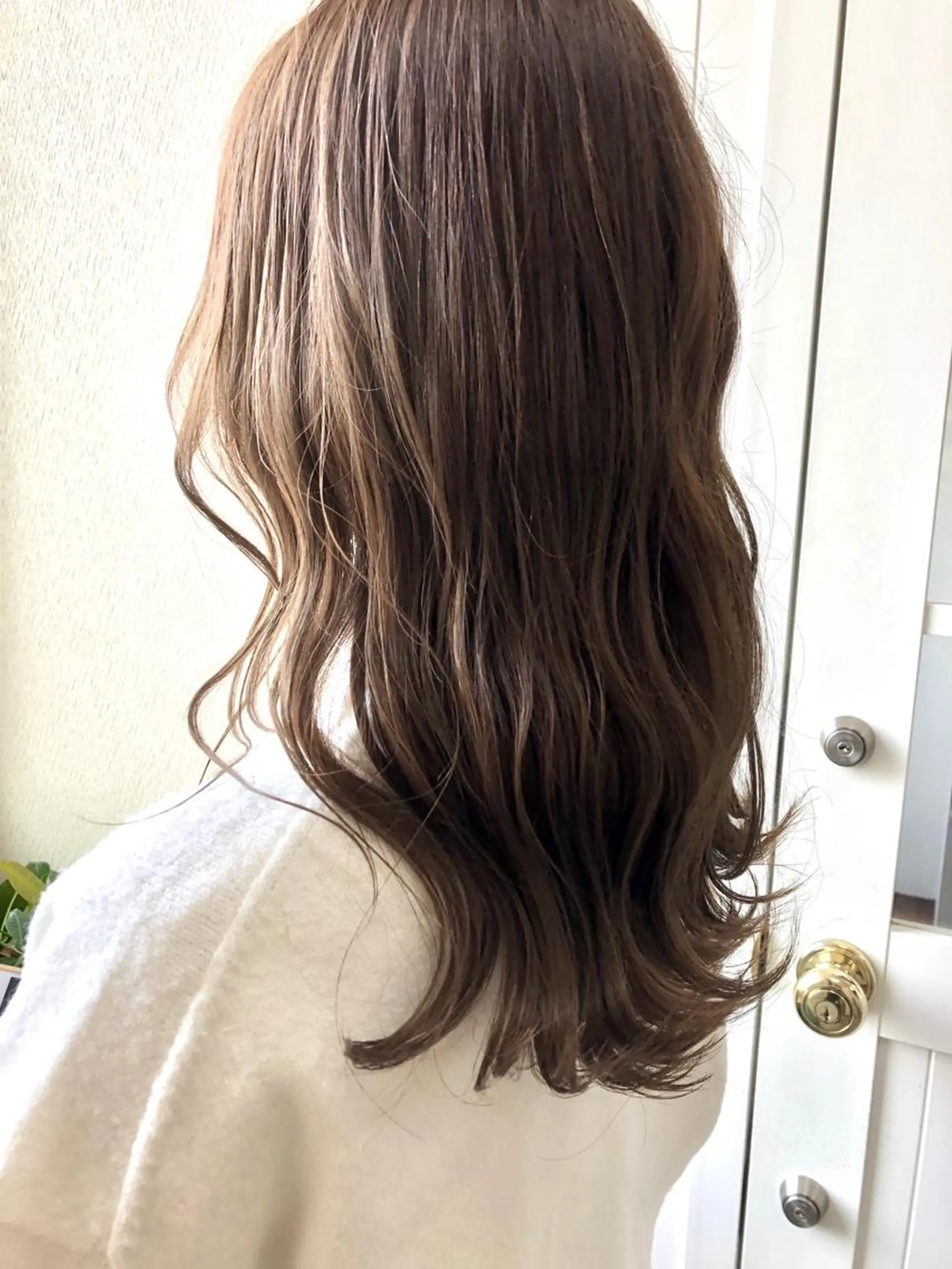 セミロング カラー ハイライトカラー ハイライト カット ヘッドスパ 小木曽智美 /ボブ/ショートのヘアスタイル